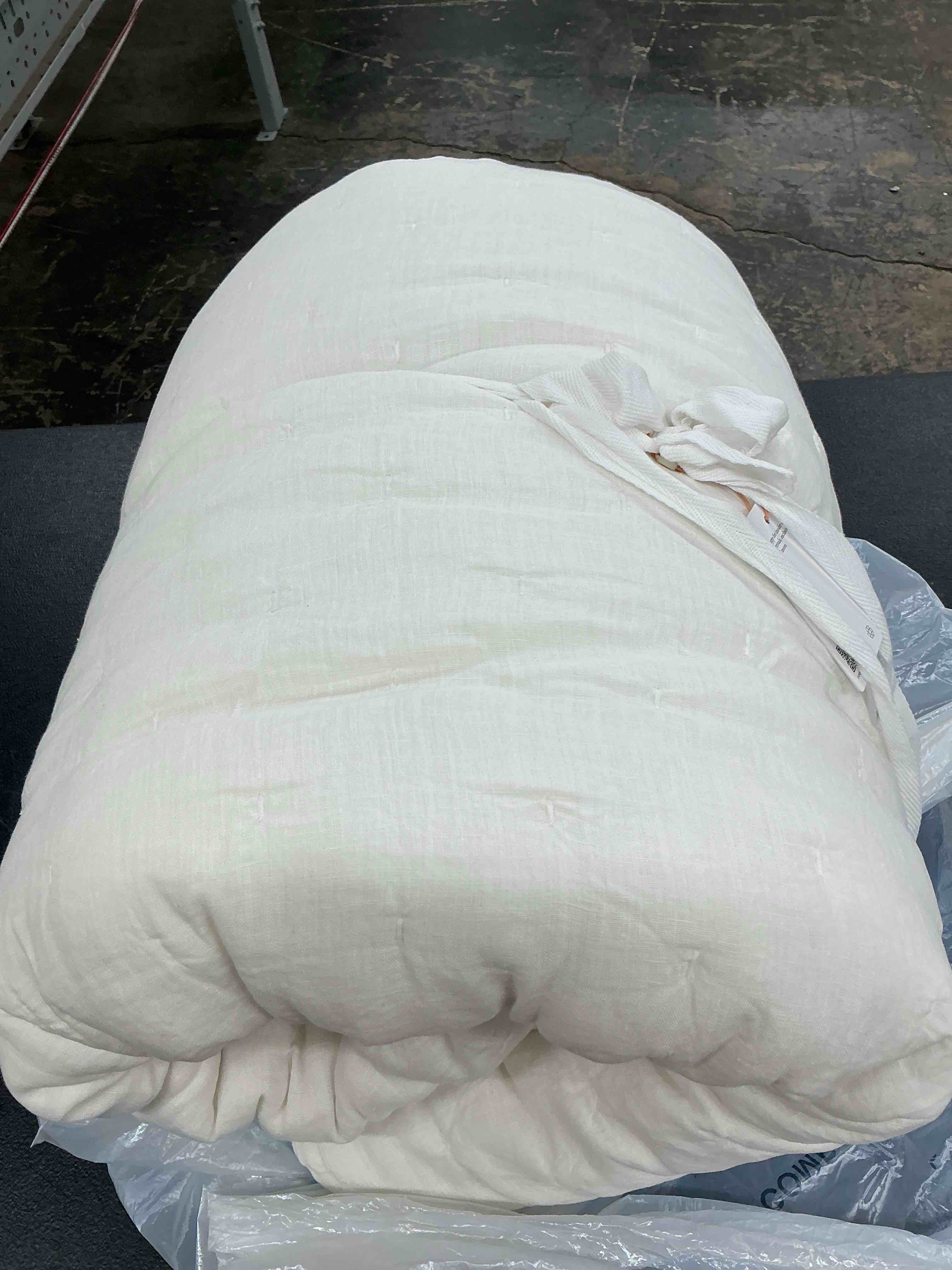 Condition photo showing Good Condition for quince 1pcs/ nwt quince european linen king / kcal king duvet cover set sand flax