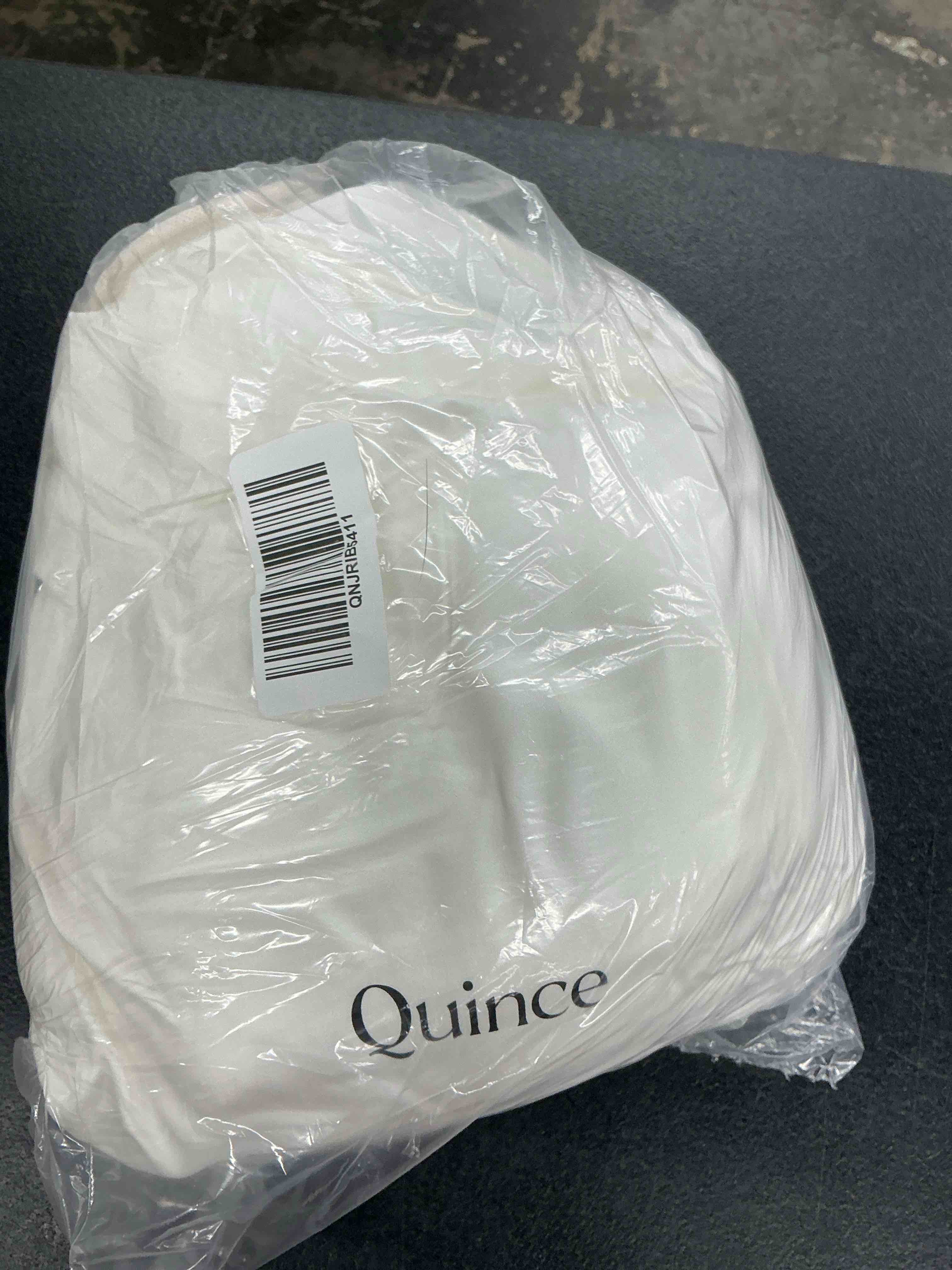 Condition photo showing Good Condition for quince bamboo sheet set, king, white