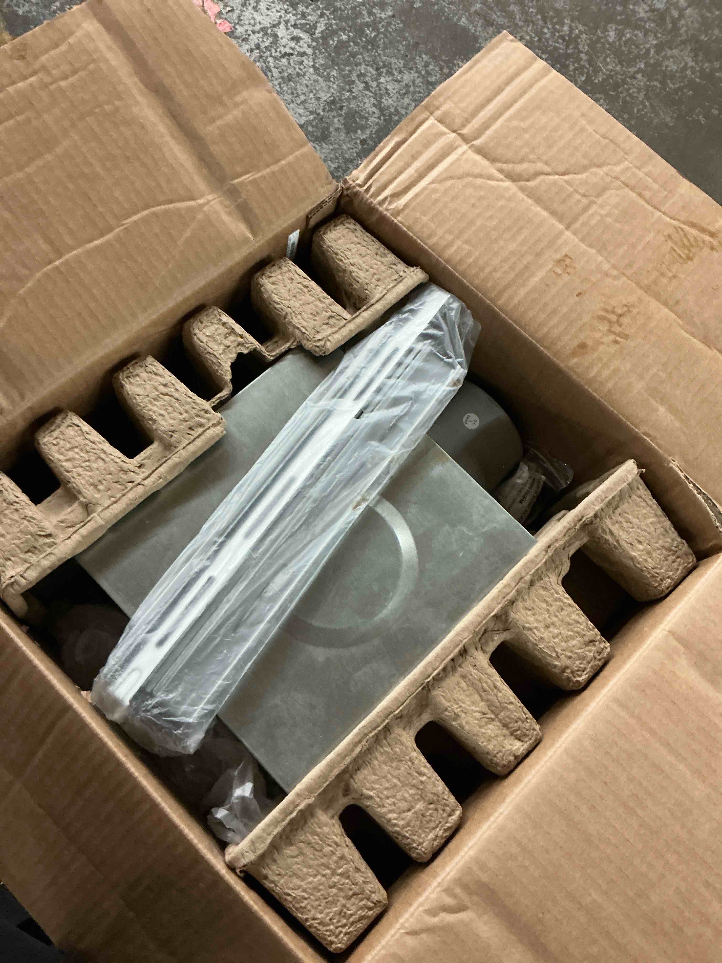 https://s3.amazonaws.com/lotting-images-prod/EmanualPiazza/PPE4813993_1781032196766.jpeg