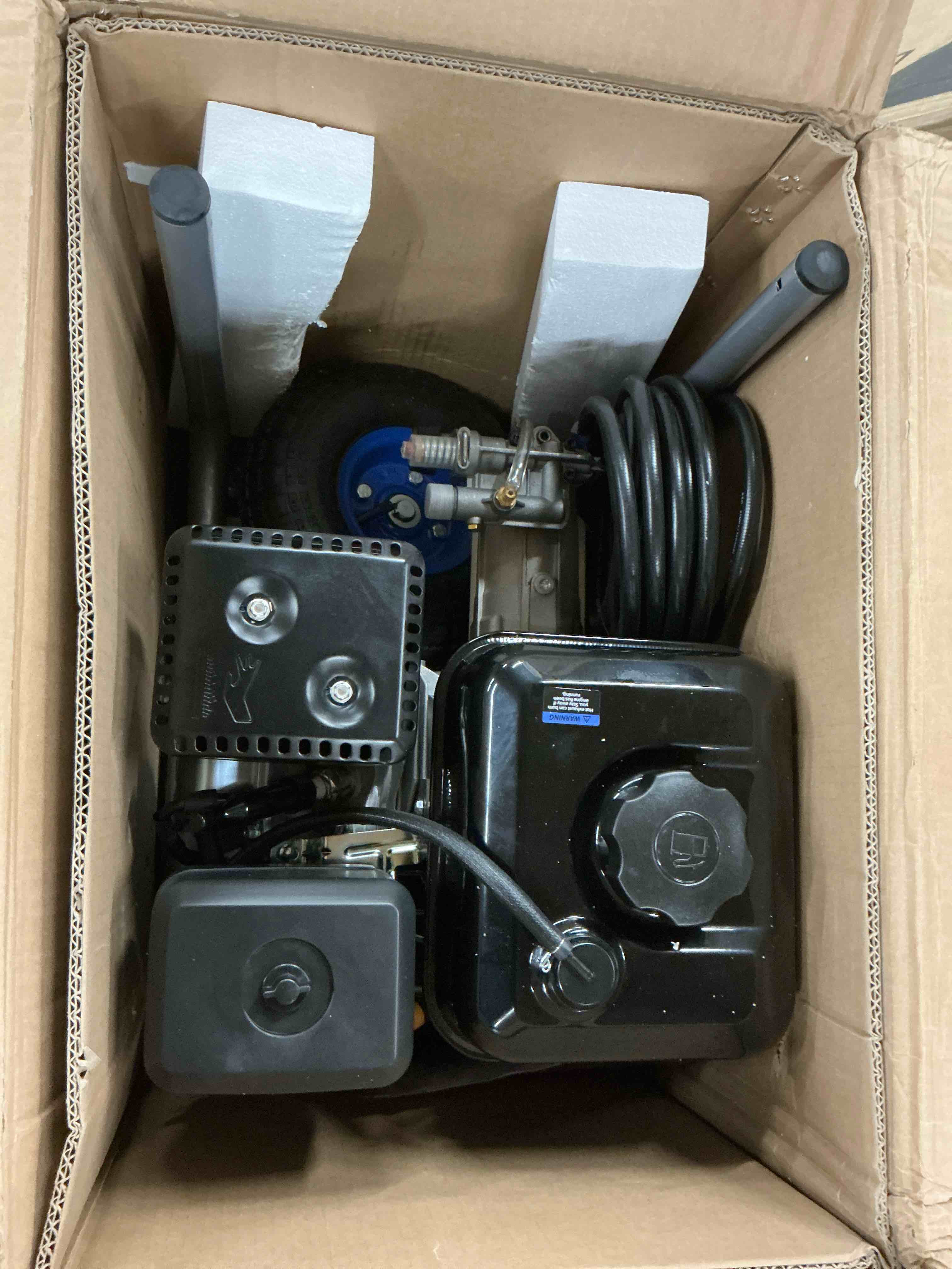 https://s3.amazonaws.com/lotting-images-prod/EmanualPiazza/PPE4814122_1789585135948.jpeg