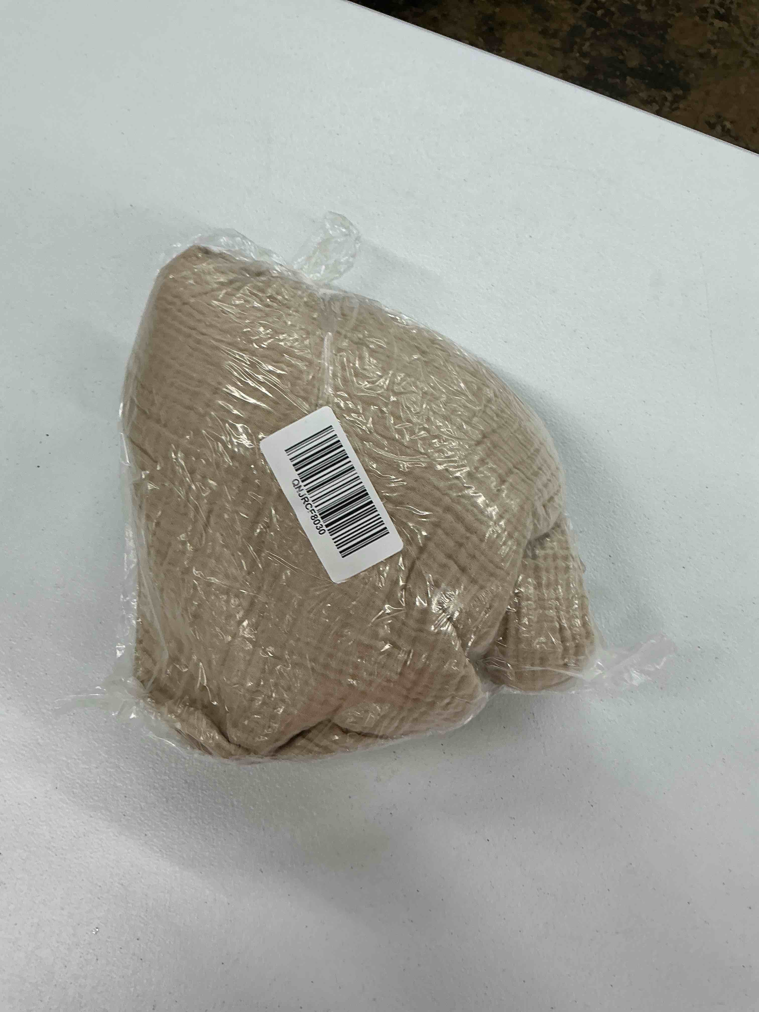 Condition photo showing Good Condition for quinceorganic cotton gauze dream pillow cases, king/cal king, dune