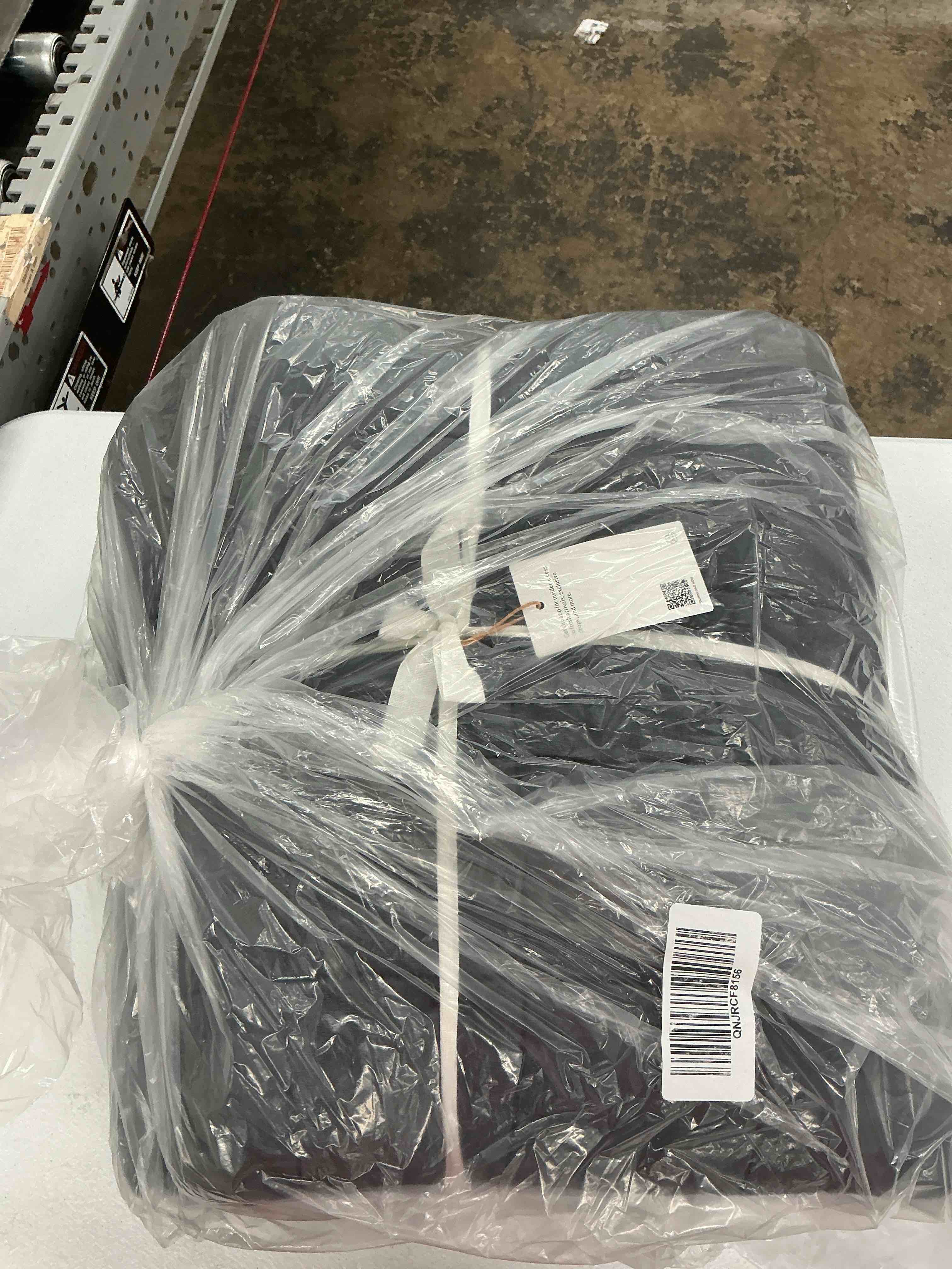 Condition photo showing New/Like New for quince european linen box quilt set, full/queen, charcoal
