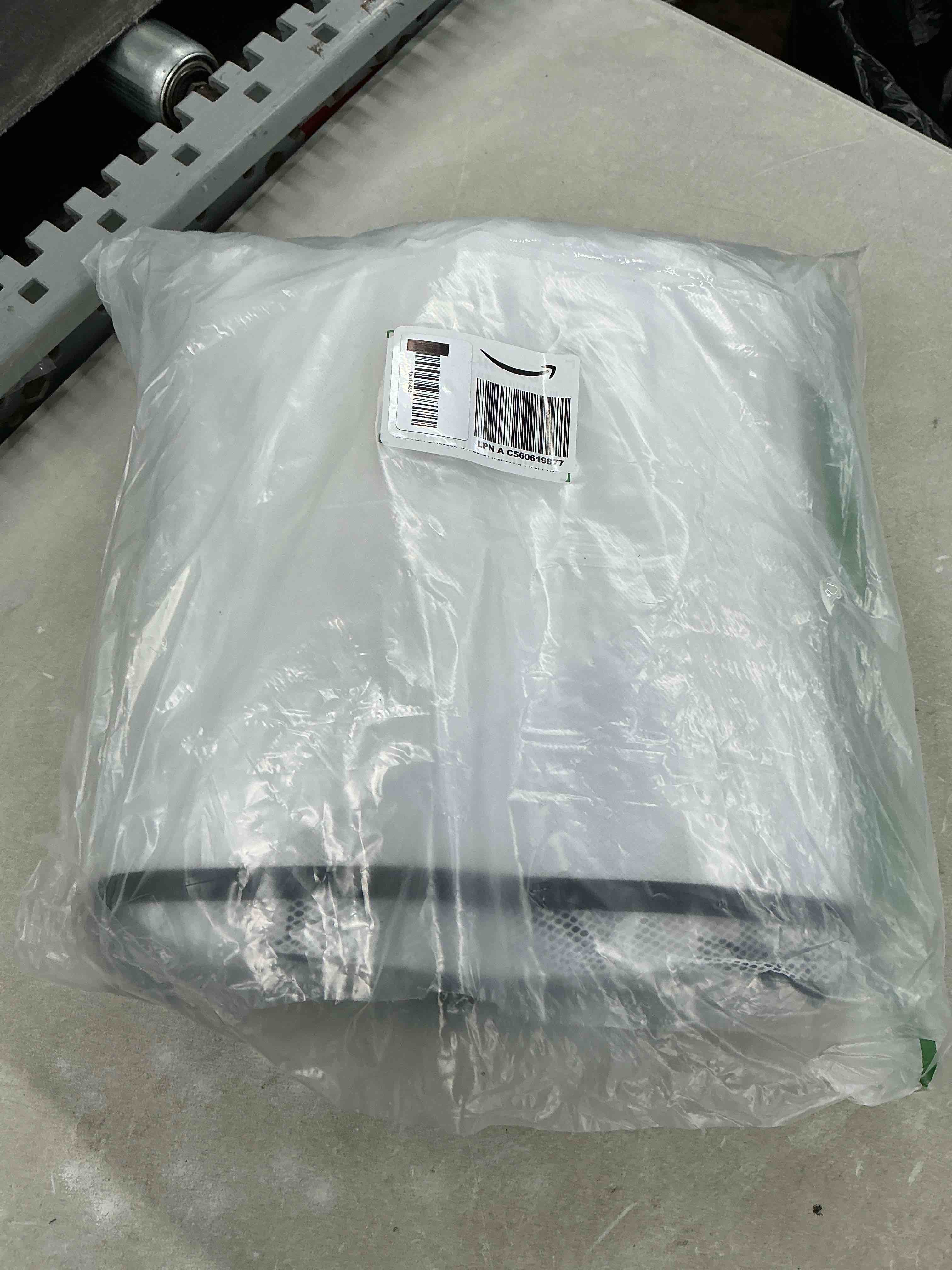 https://s3.amazonaws.com/lotting-images-prod/EmanualPiazza/PPE7049865_1789394230329.jpeg
