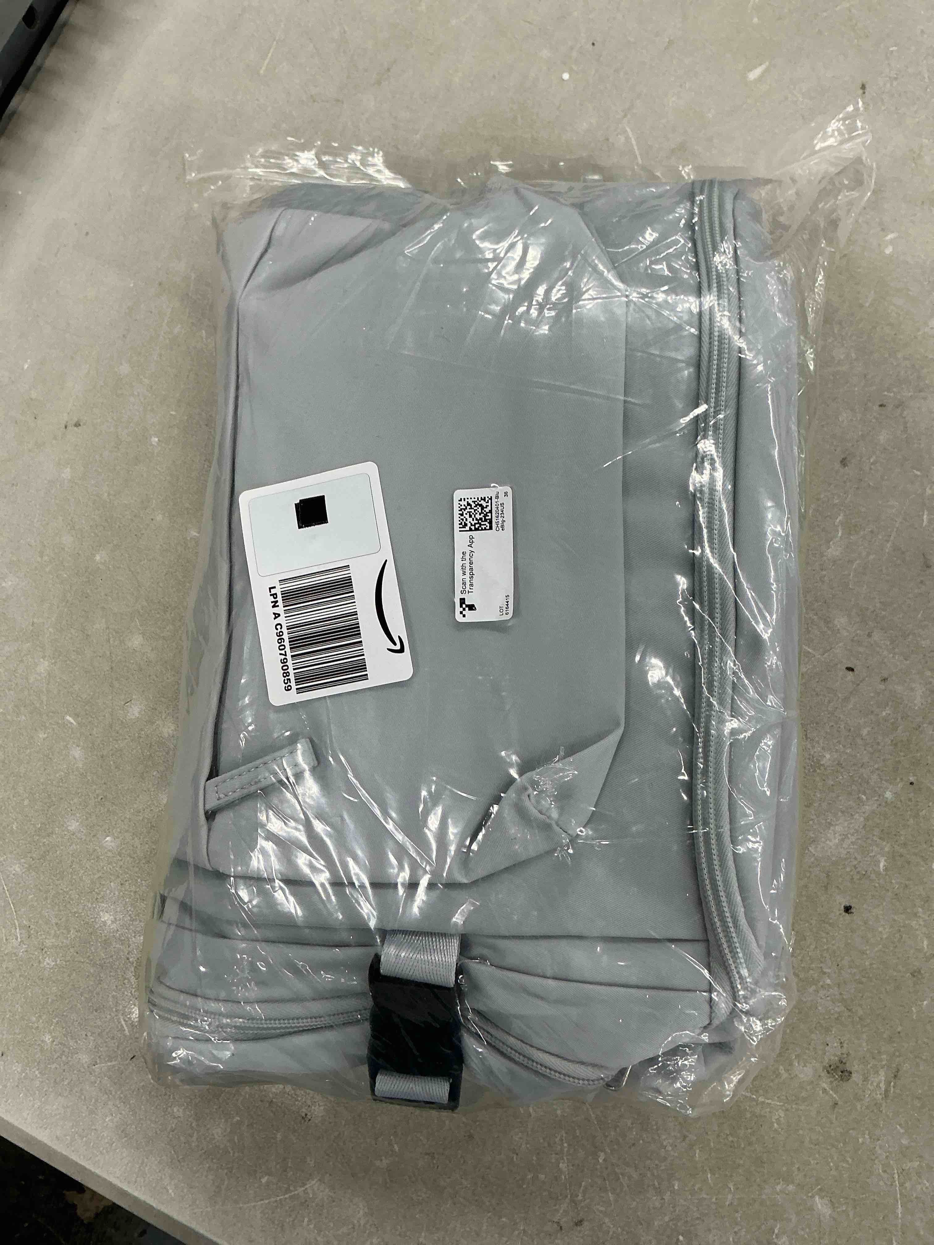 https://s3.amazonaws.com/lotting-images-prod/EmanualPiazza/PPE7049867_1789394161674.jpeg