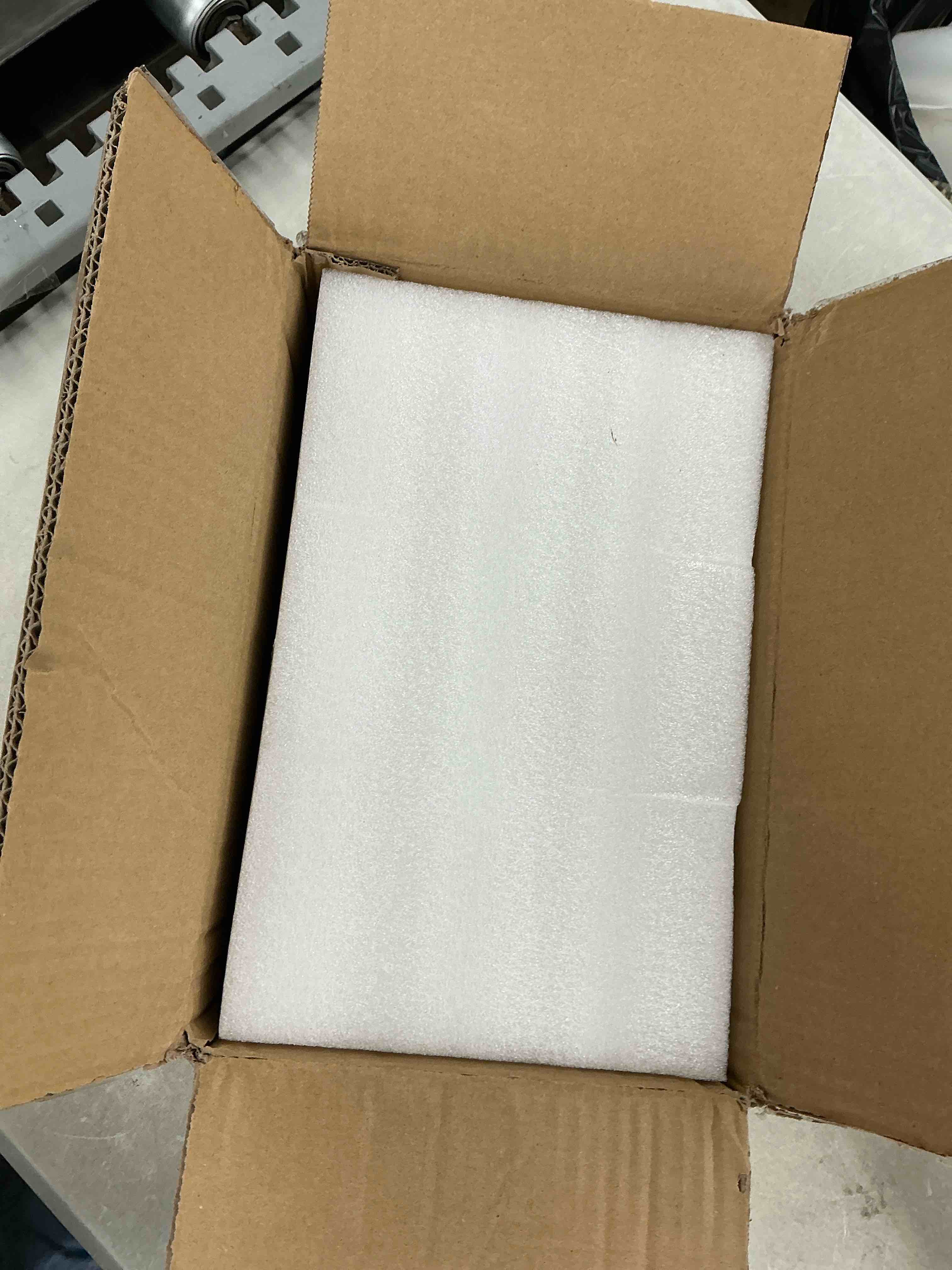 https://s3.amazonaws.com/lotting-images-prod/EmanualPiazza/PPE7050031_1789402073675.jpeg
