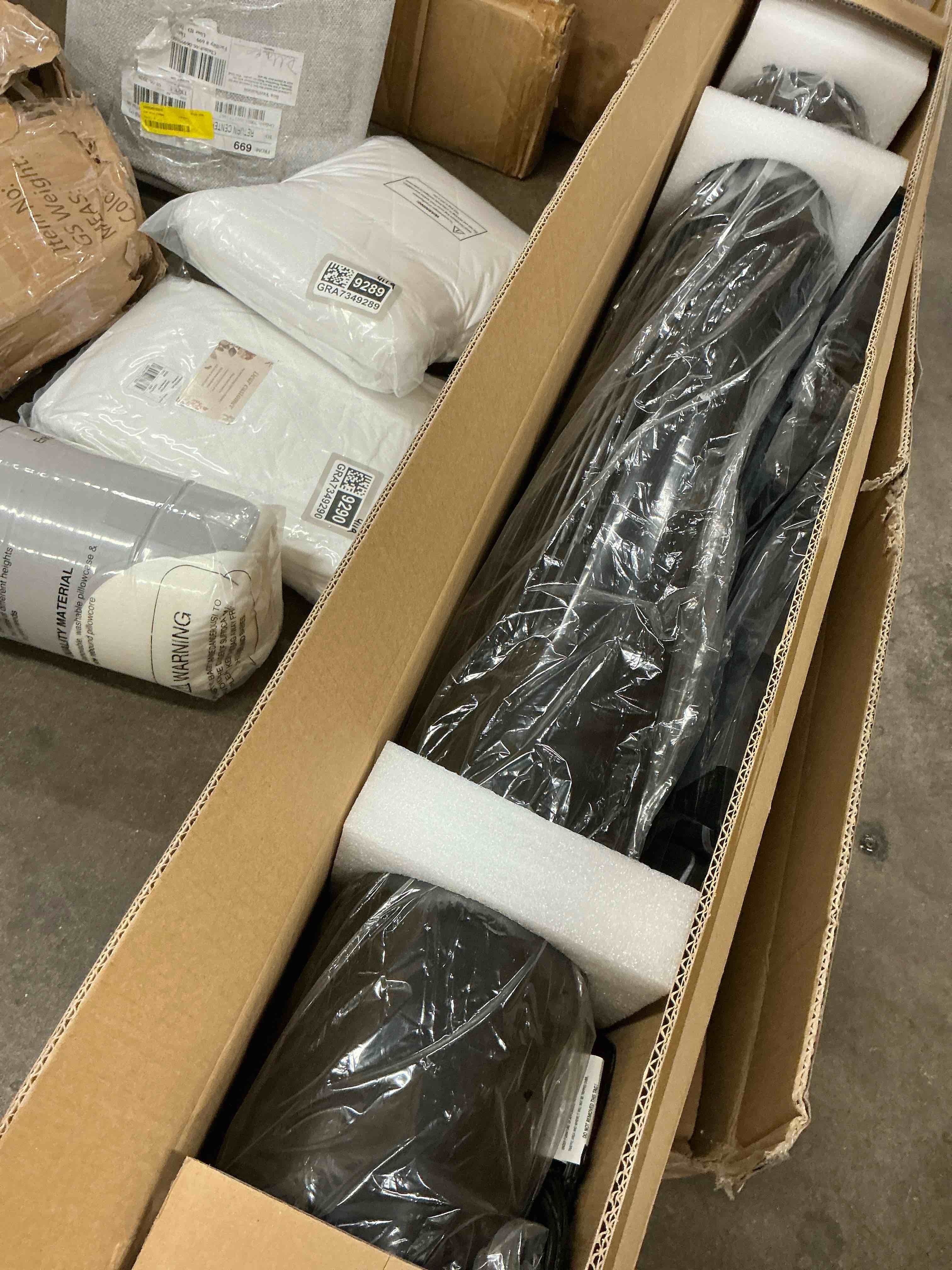 https://s3.amazonaws.com/lotting-images-prod/EmanualPiazza/PPE7051585_1789575277028.jpeg