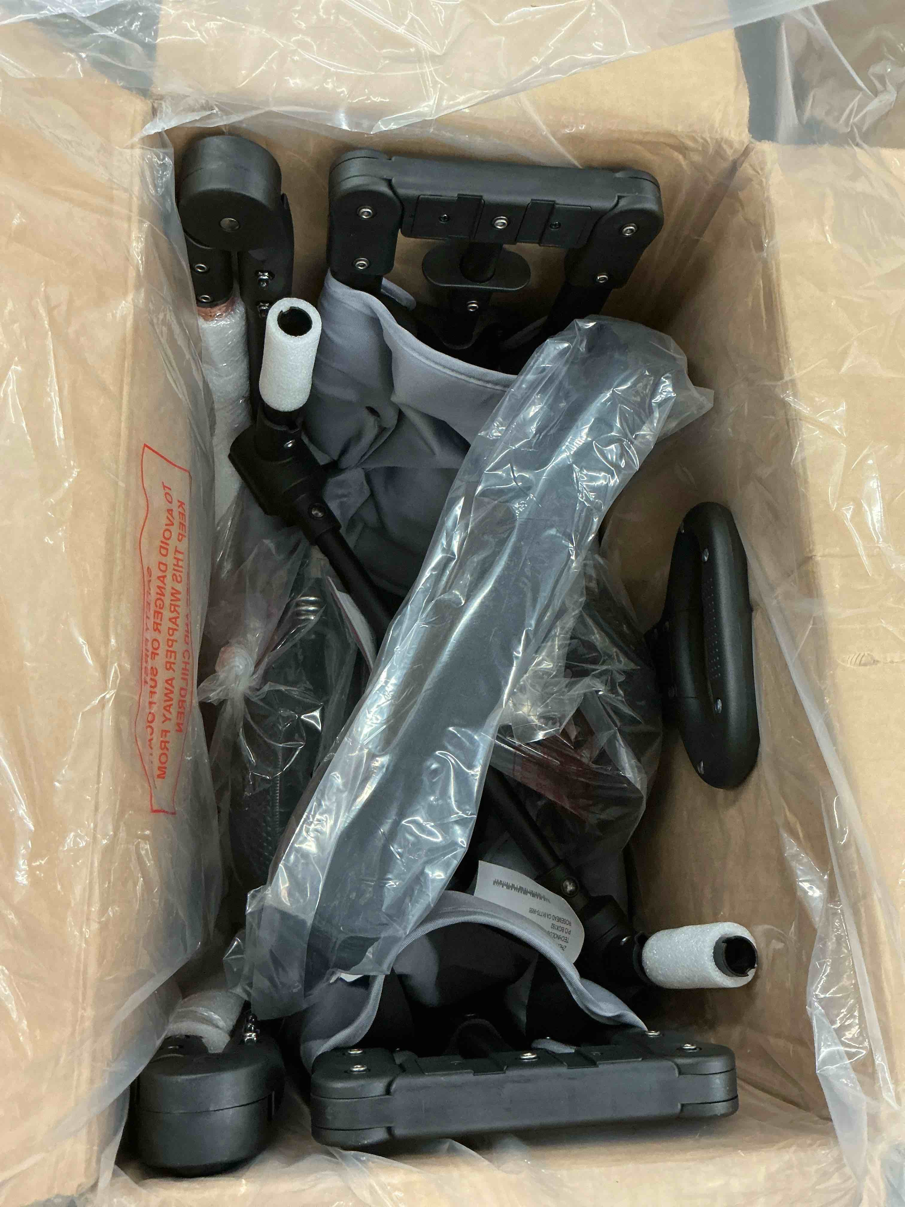 https://s3.amazonaws.com/lotting-images-prod/EmanualPiazza/PPE7051640_1789587931084.jpeg