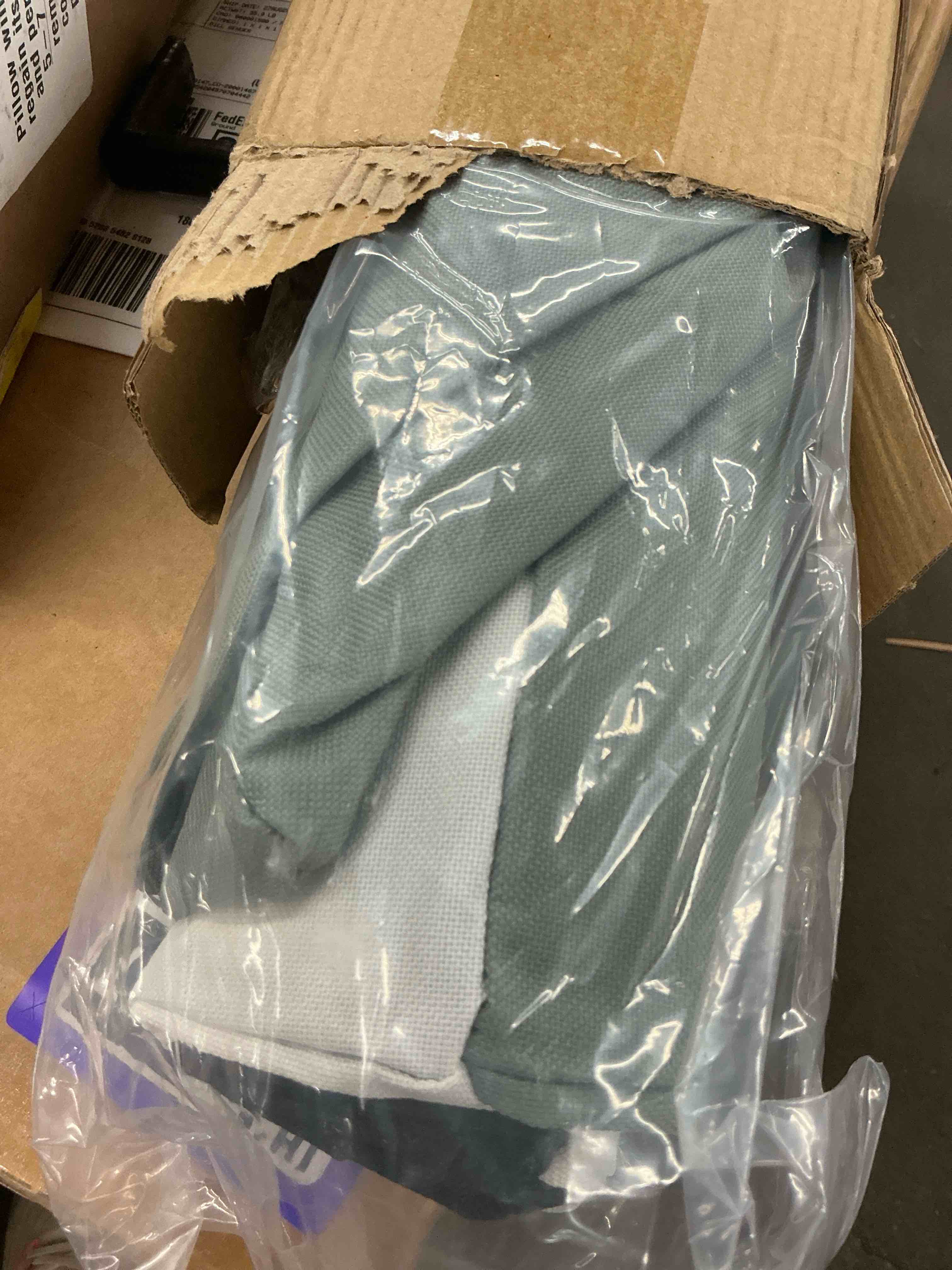 https://s3.amazonaws.com/lotting-images-prod/EmanualPiazza/PPE7051645_1789588418548.jpeg