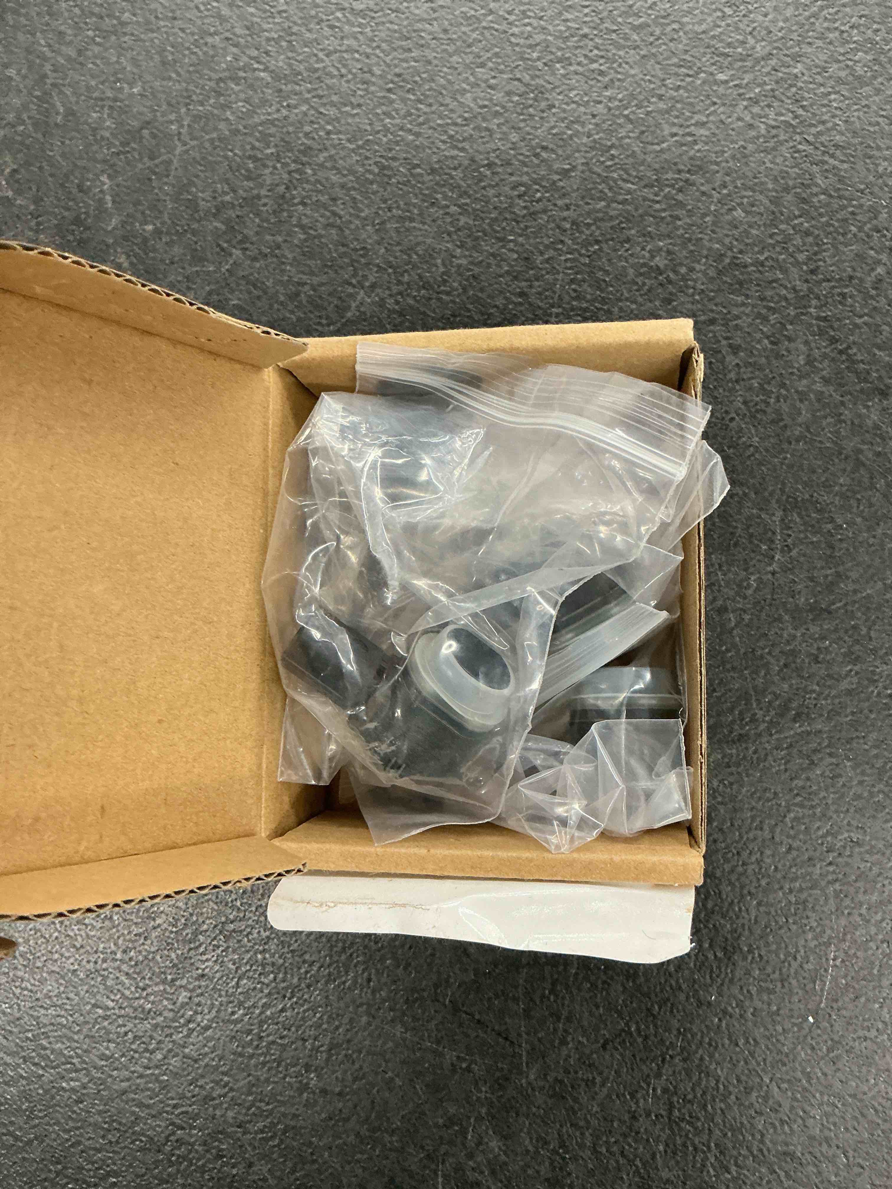 https://s3.amazonaws.com/lotting-images-prod/EmanualPiazza/PPE7056346_1789394372628.jpeg