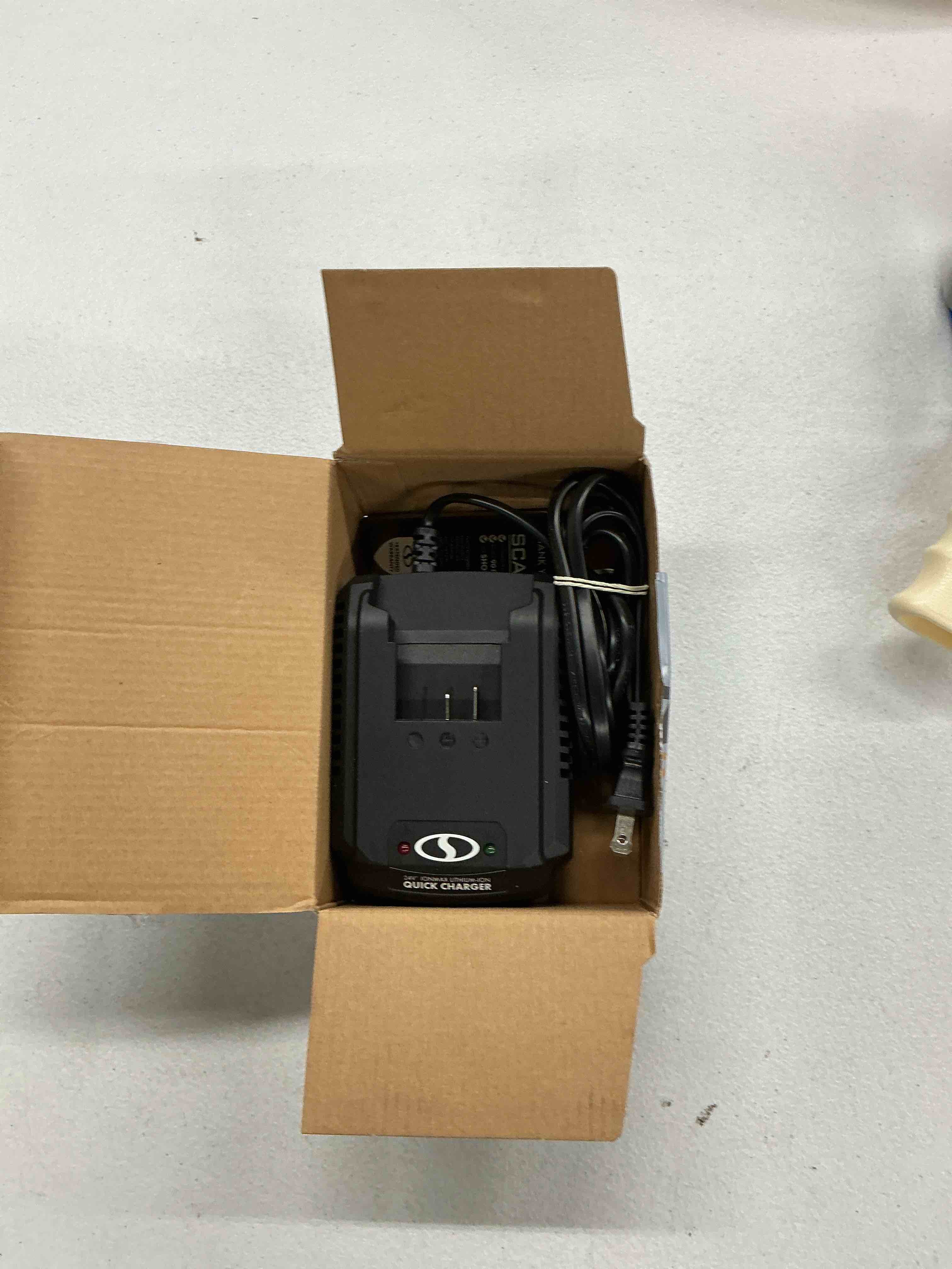 https://s3.amazonaws.com/lotting-images-prod/EmanualPiazza/PPE7060471_1789491146054.jpeg