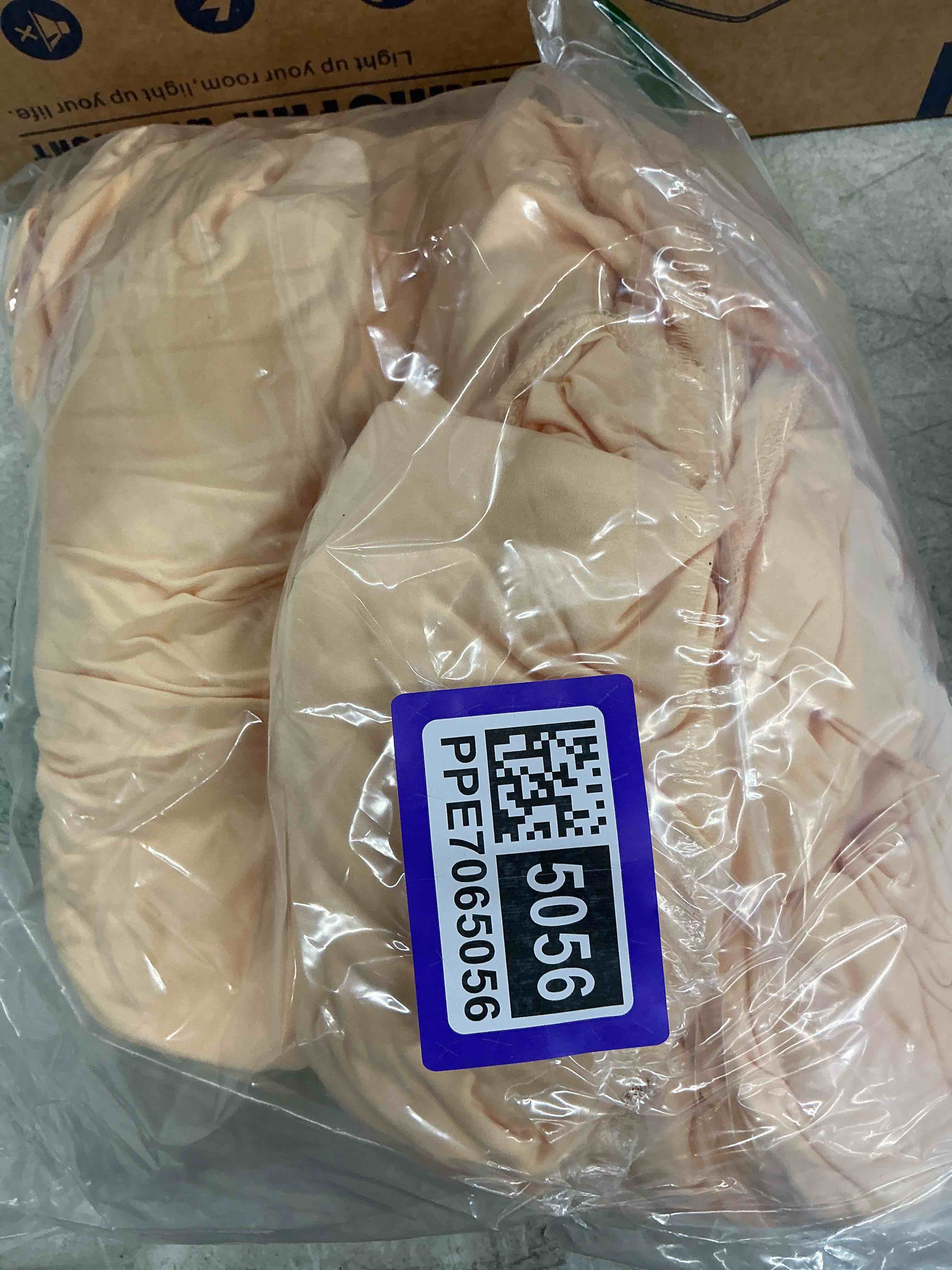 https://s3.amazonaws.com/lotting-images-prod/EmanualPiazza/PPE7065056_1789398468233.jpeg
