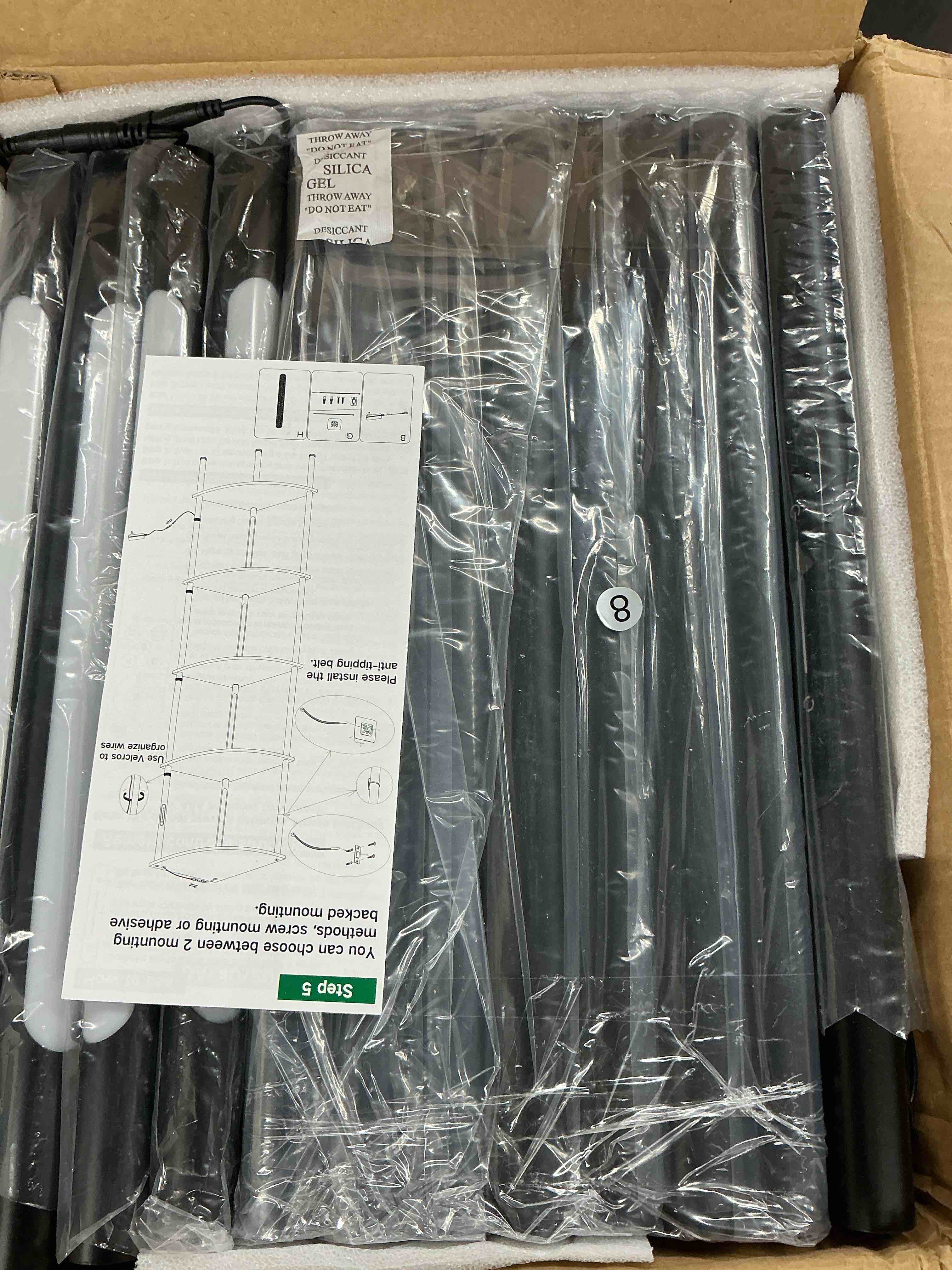 https://s3.amazonaws.com/lotting-images-prod/EmanualPiazza/PPE7065070_1789400511179.jpeg