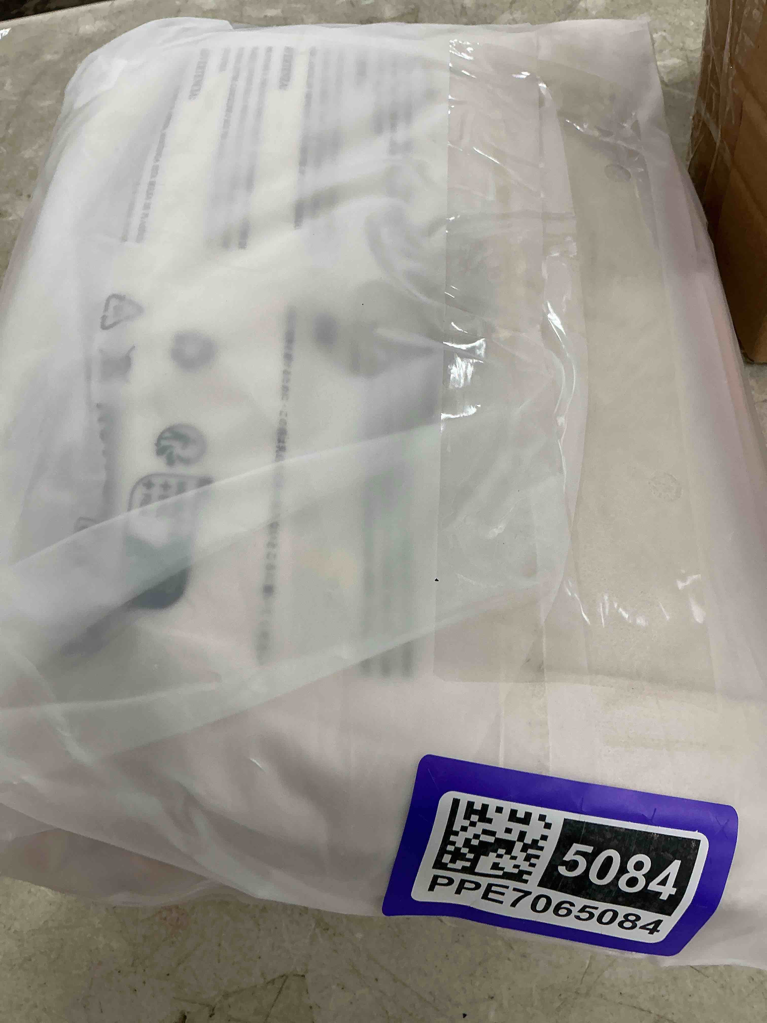 https://s3.amazonaws.com/lotting-images-prod/EmanualPiazza/PPE7065084_1789401334478.jpeg