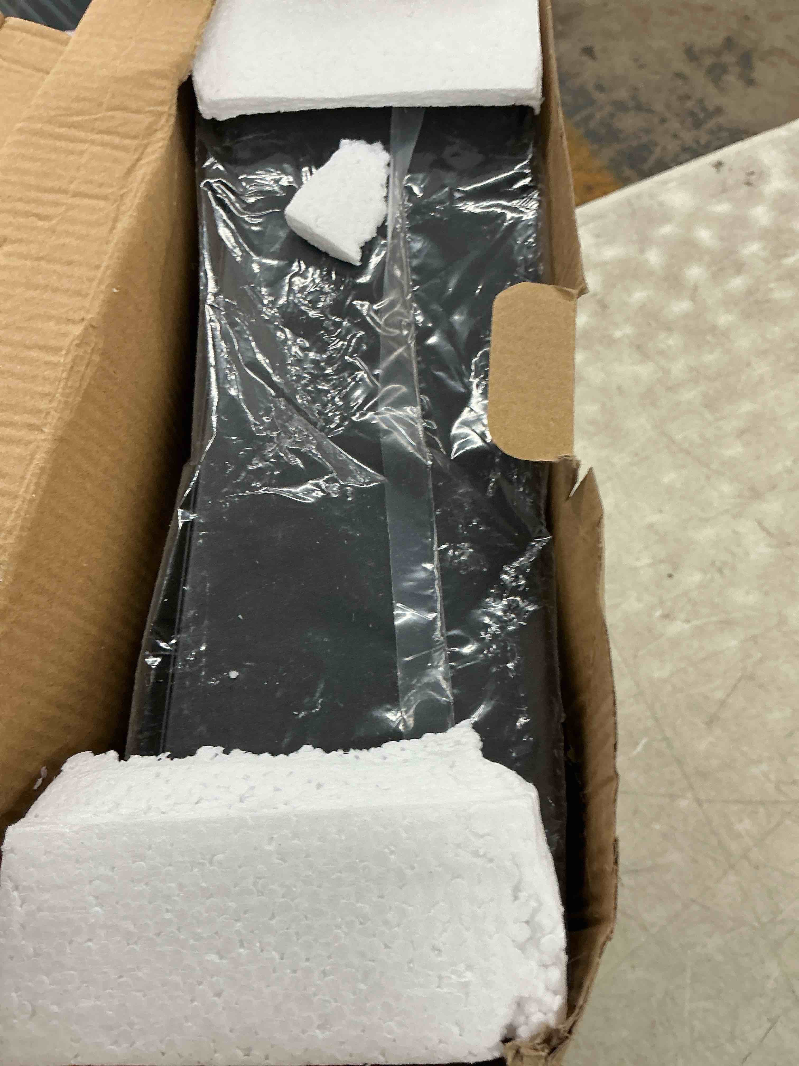 https://s3.amazonaws.com/lotting-images-prod/EmanualPiazza/PPE7065220_1789403036572.jpeg