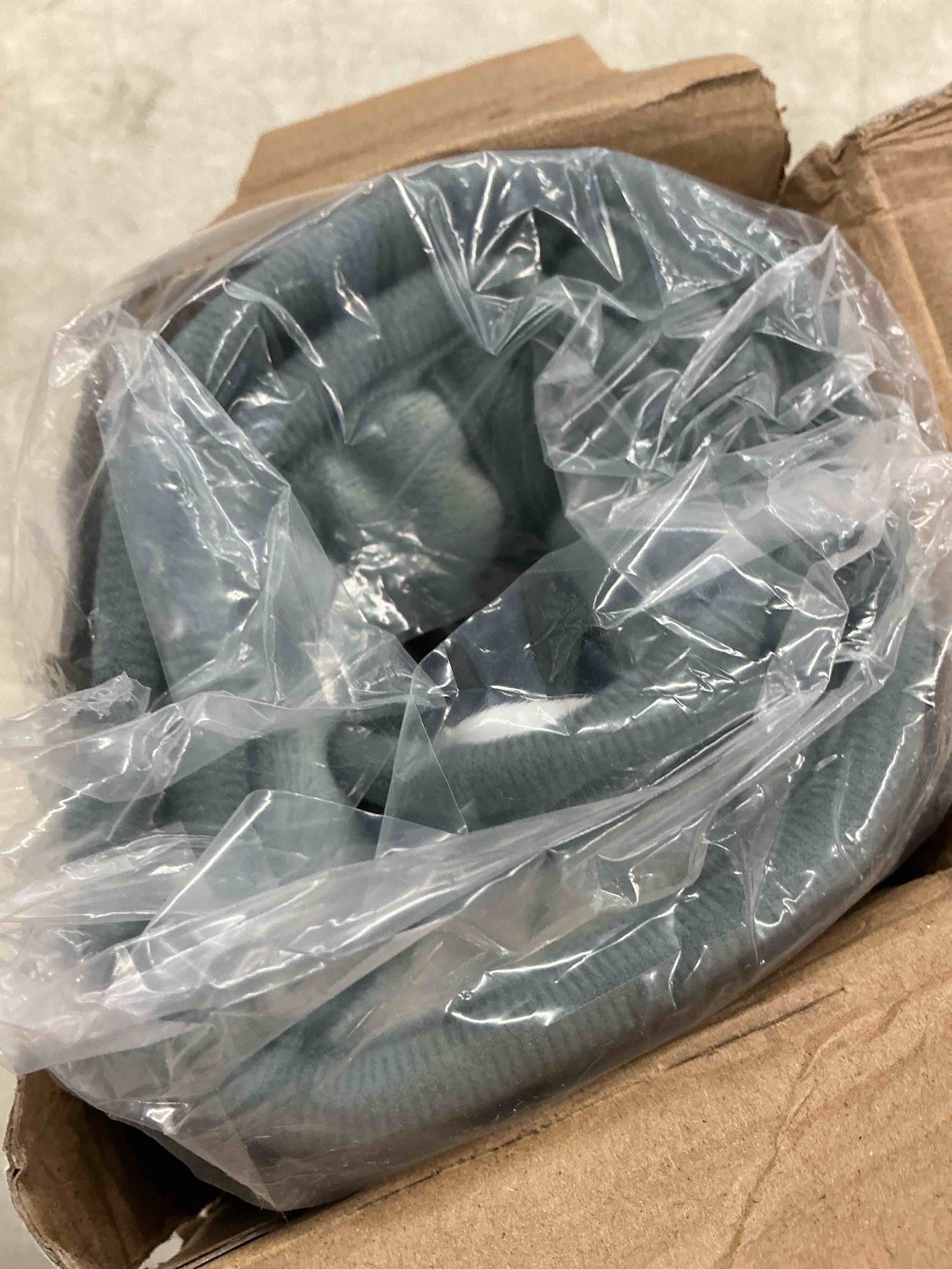https://s3.amazonaws.com/lotting-images-prod/EmanualPiazza/PPE7065226_1789403550080.jpeg