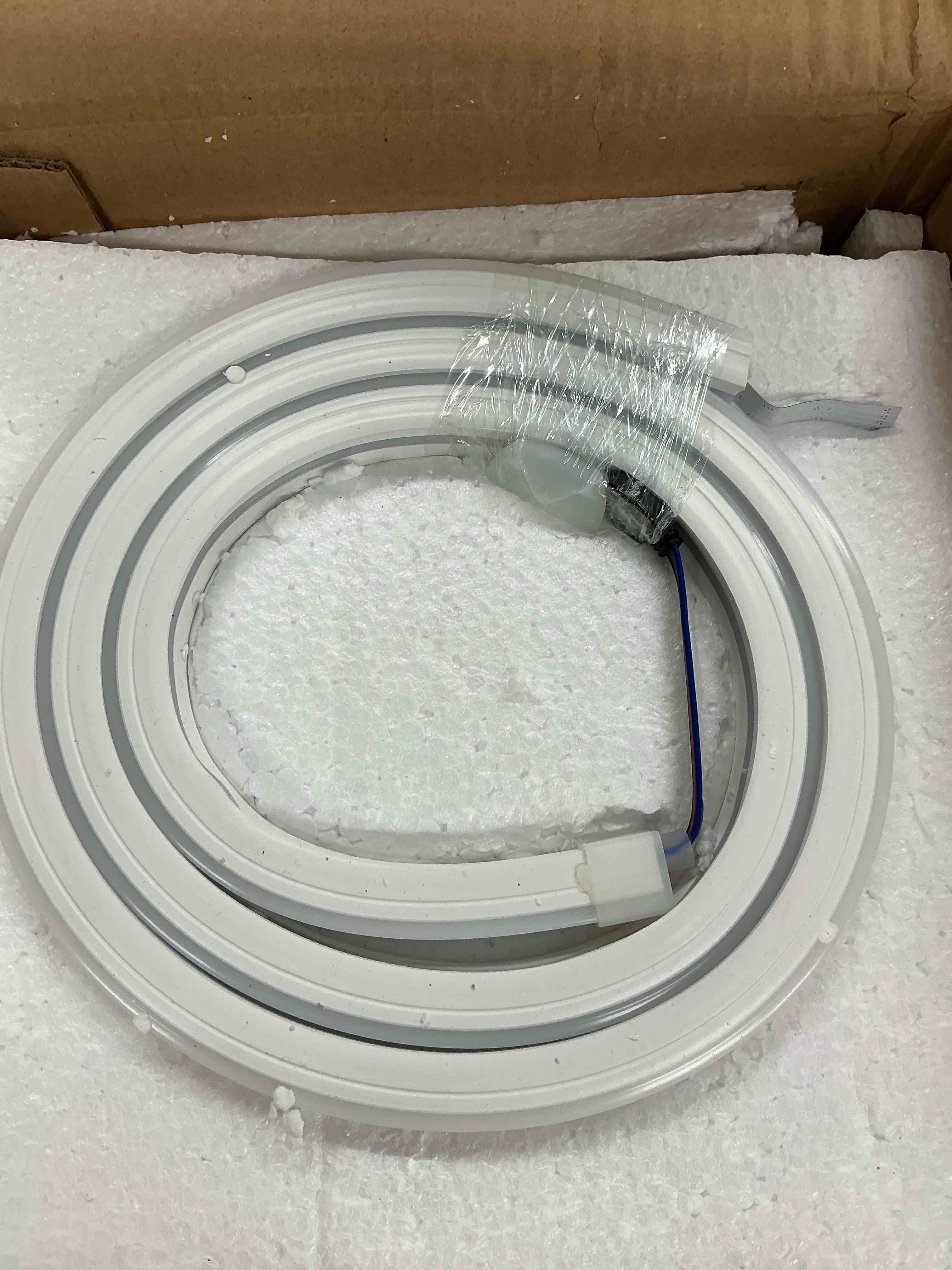 https://s3.amazonaws.com/lotting-images-prod/EmanualPiazza/PPE7065856_1789499684589.jpeg