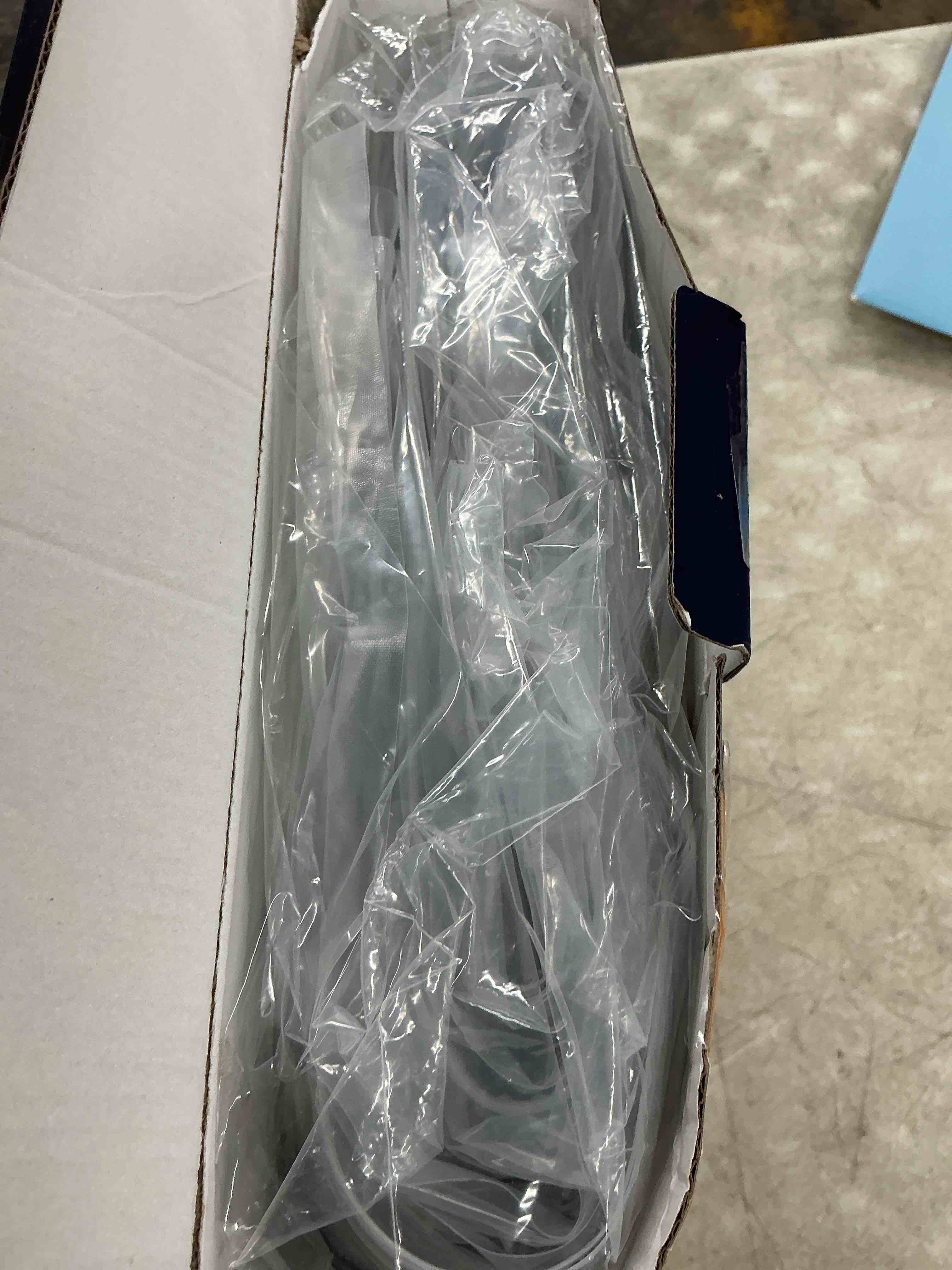 https://s3.amazonaws.com/lotting-images-prod/EmanualPiazza/PPE7065874_1789500934489.jpeg