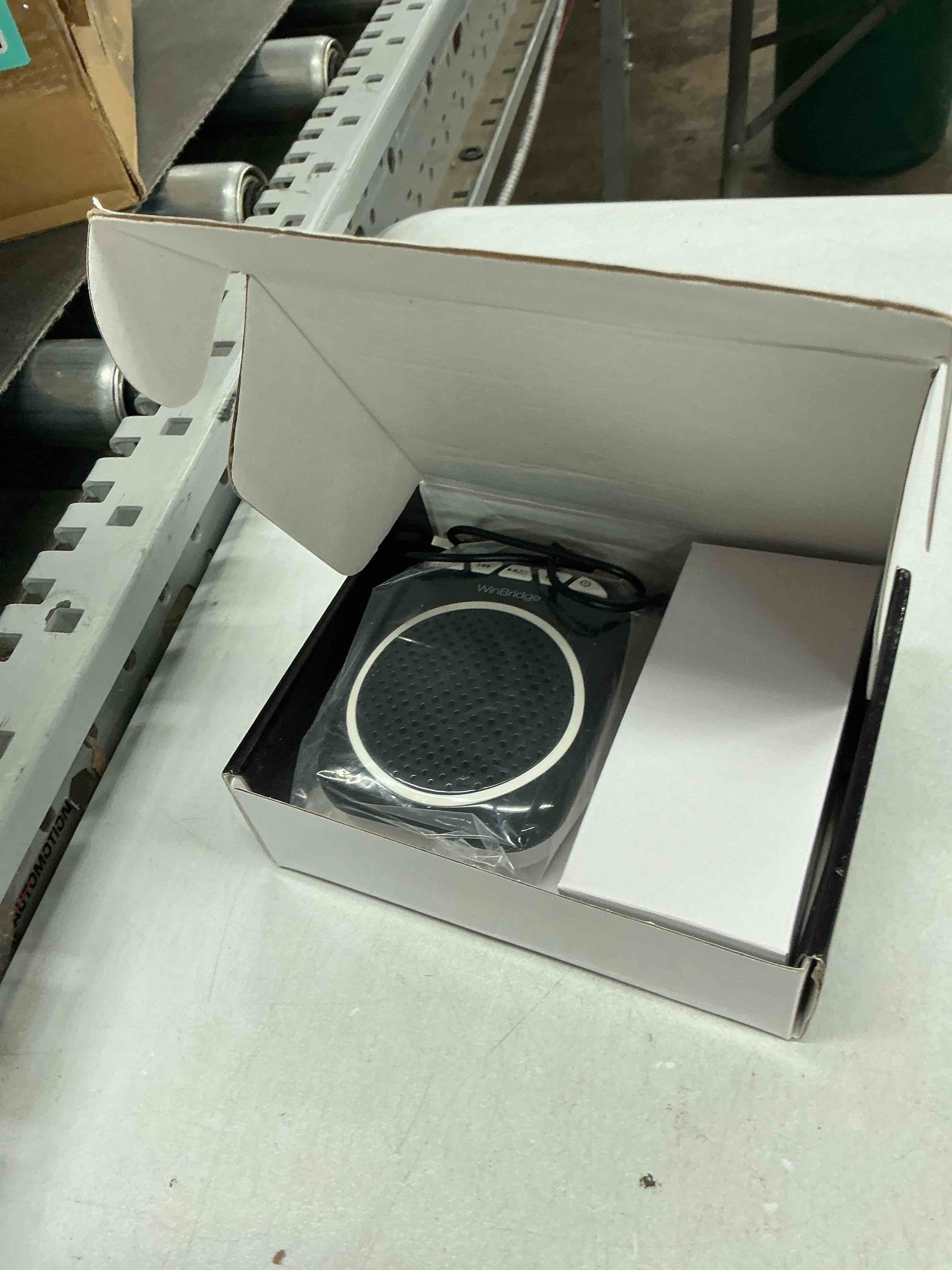 Condition photo showing Good Condition for winbridge wb001 portable voice amplifier with headset microphone, personal speaker head mic, megaphone speaker for teachers, elderly, tour guides, coaches, presentations, mini pa with wearable mic