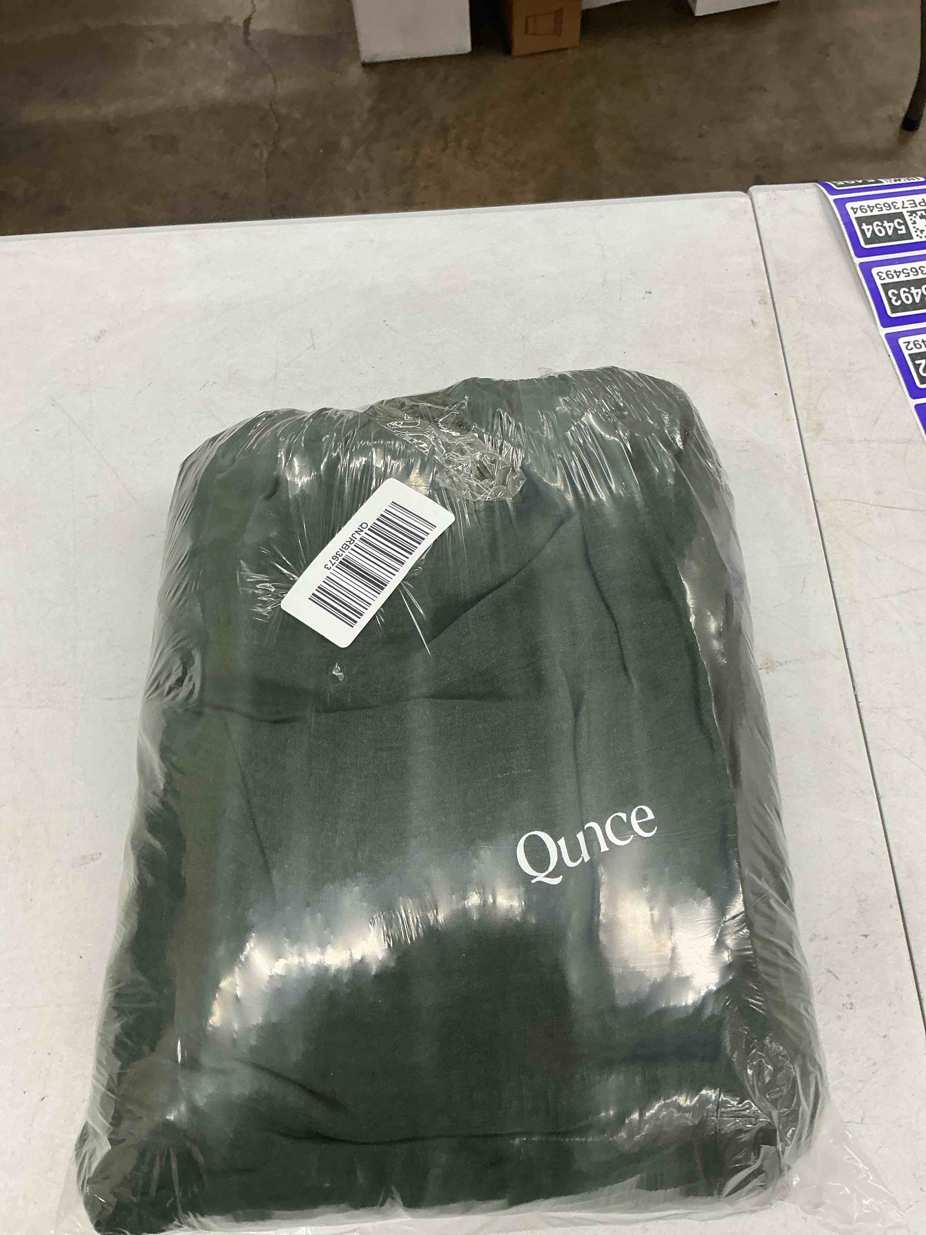 Condition photo showing Good Condition for quince european linen duvet cover, king/cal king, pine