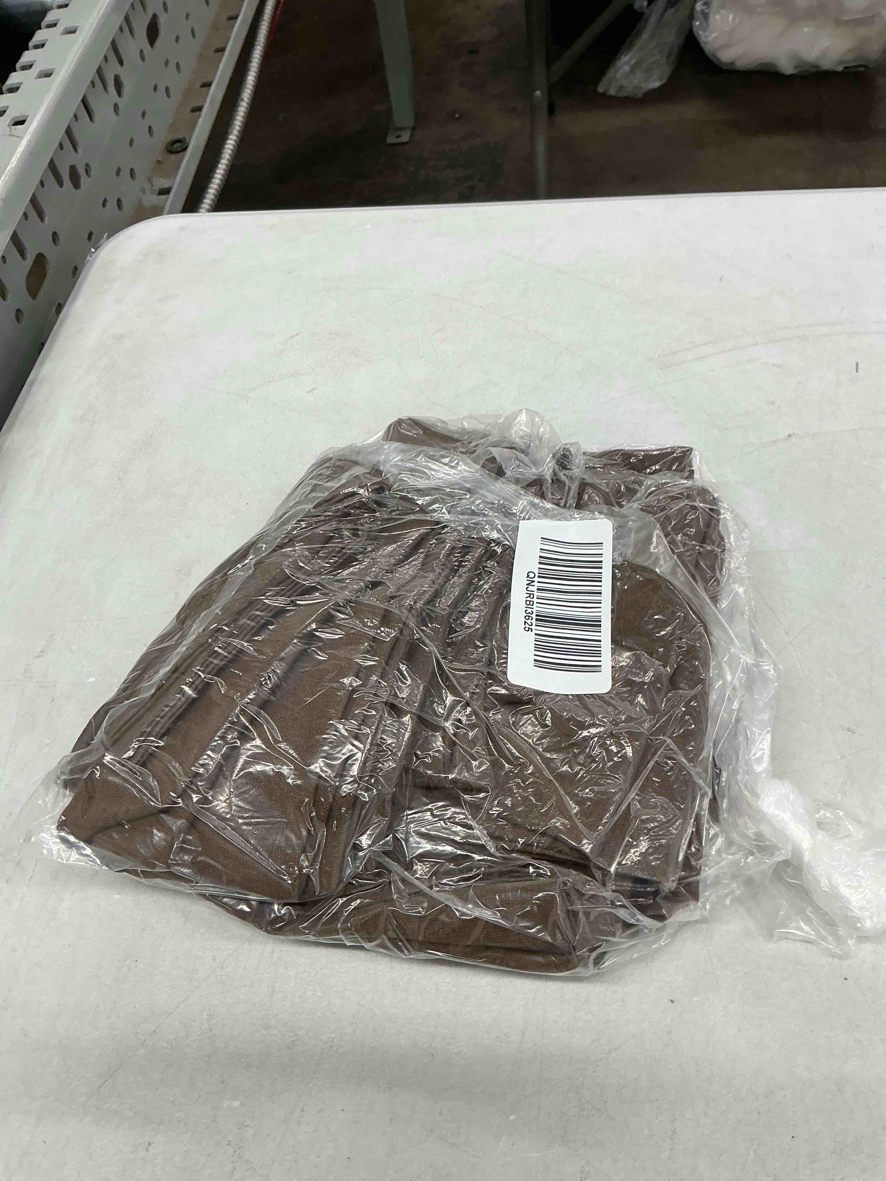 https://s3.amazonaws.com/lotting-images-prod/EmanualPiazza/PPE7365549_1782410670918.jpeg