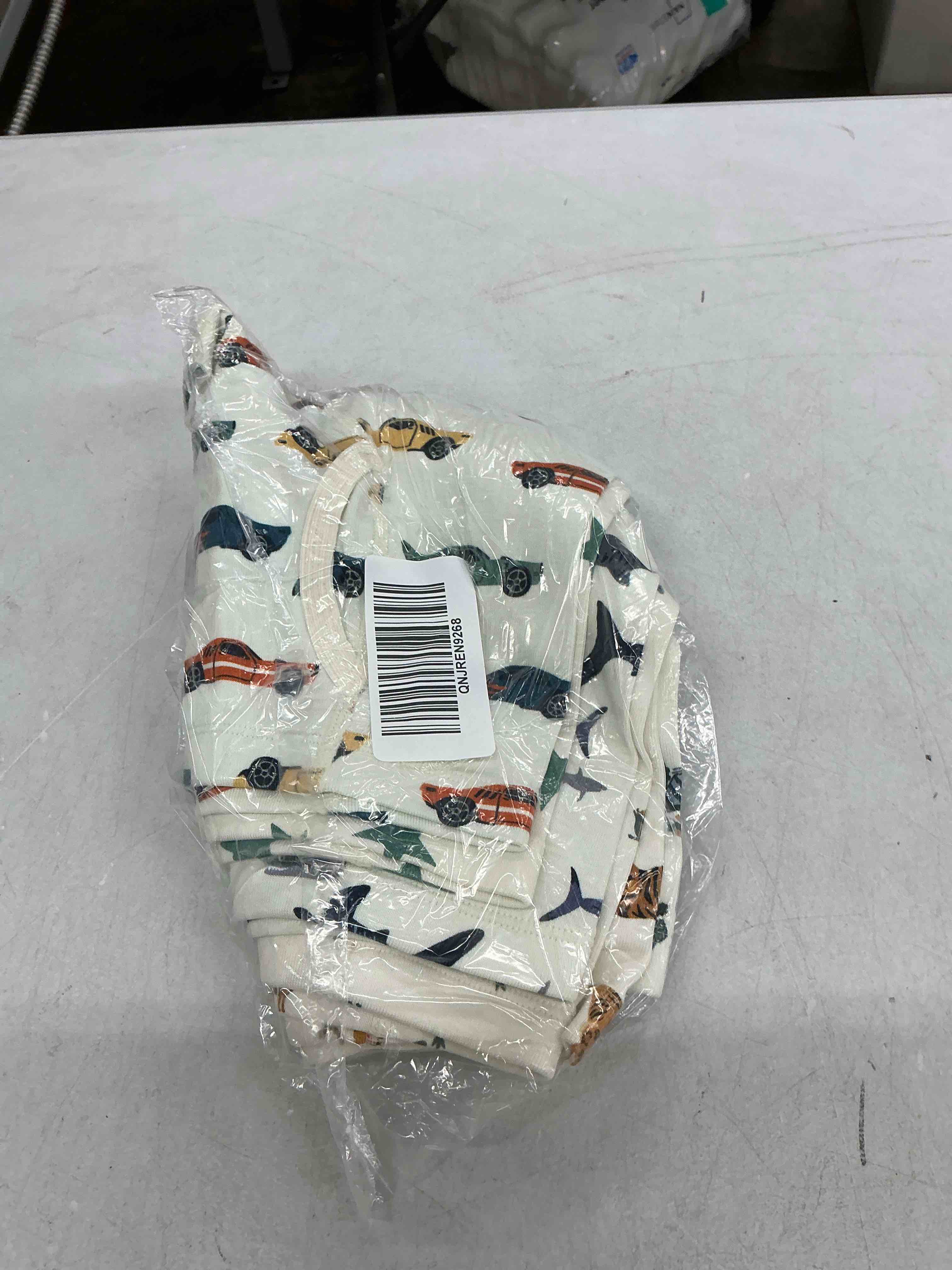 Condition photo showing Good Condition for quince boys 100% organic cotton boxer brief 7-pack, 2t, boy multi packr