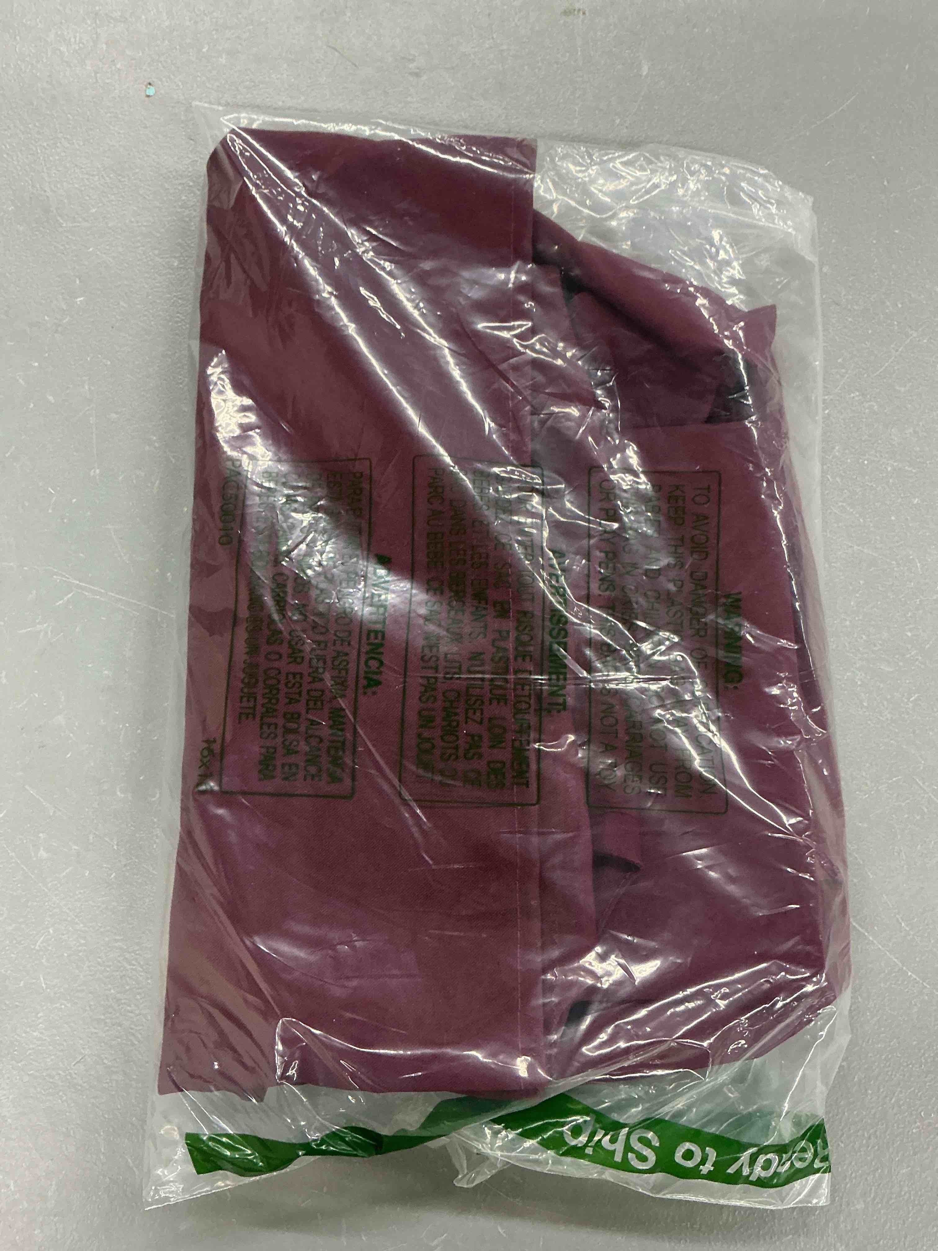 Condition photo showing Good Condition for matte graduation cap gown and tassel set for adults bachelor high school college university