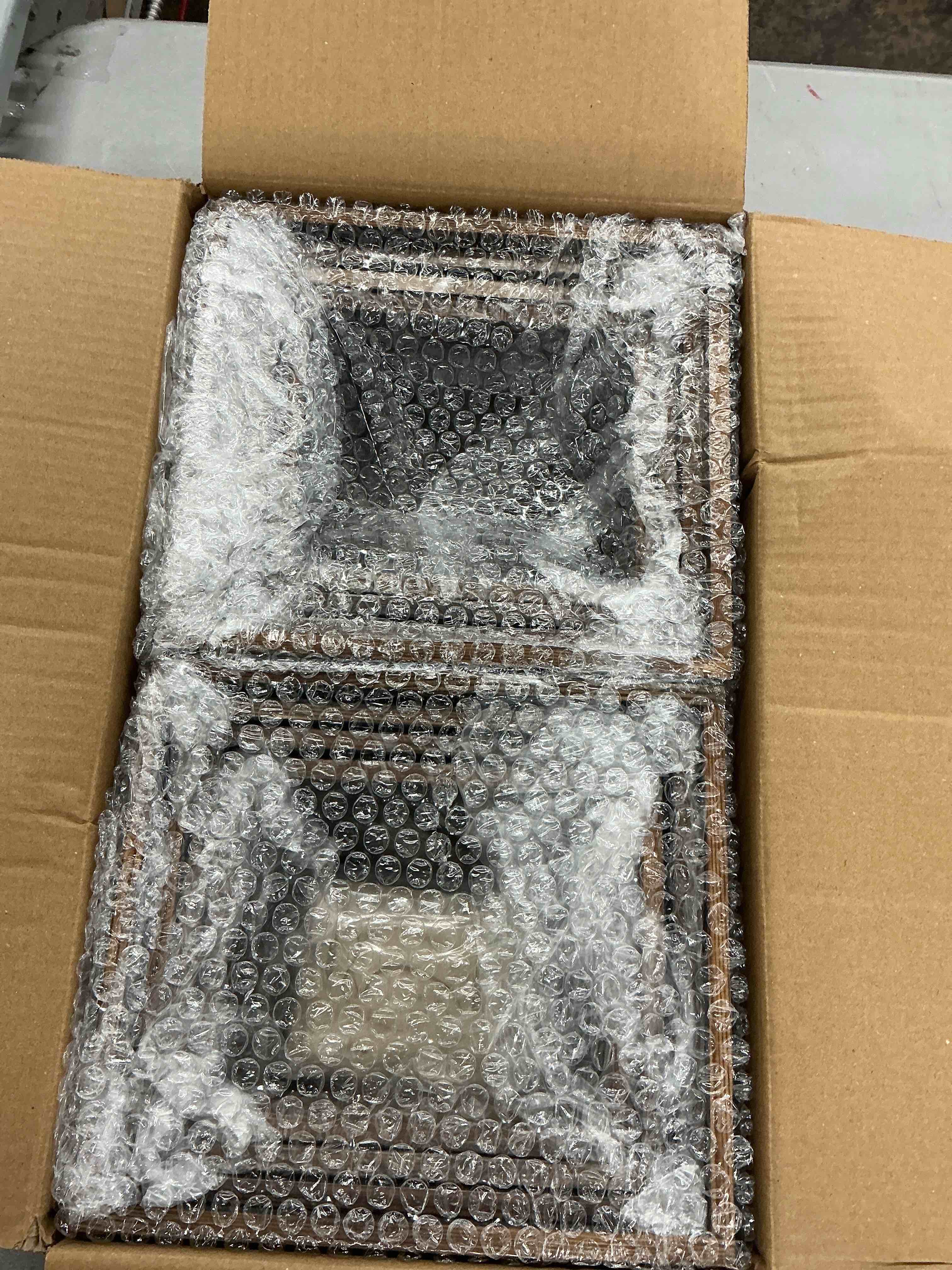 https://s3.amazonaws.com/lotting-images-prod/EmanualPiazza/PPE7367535_1781623729240.jpeg