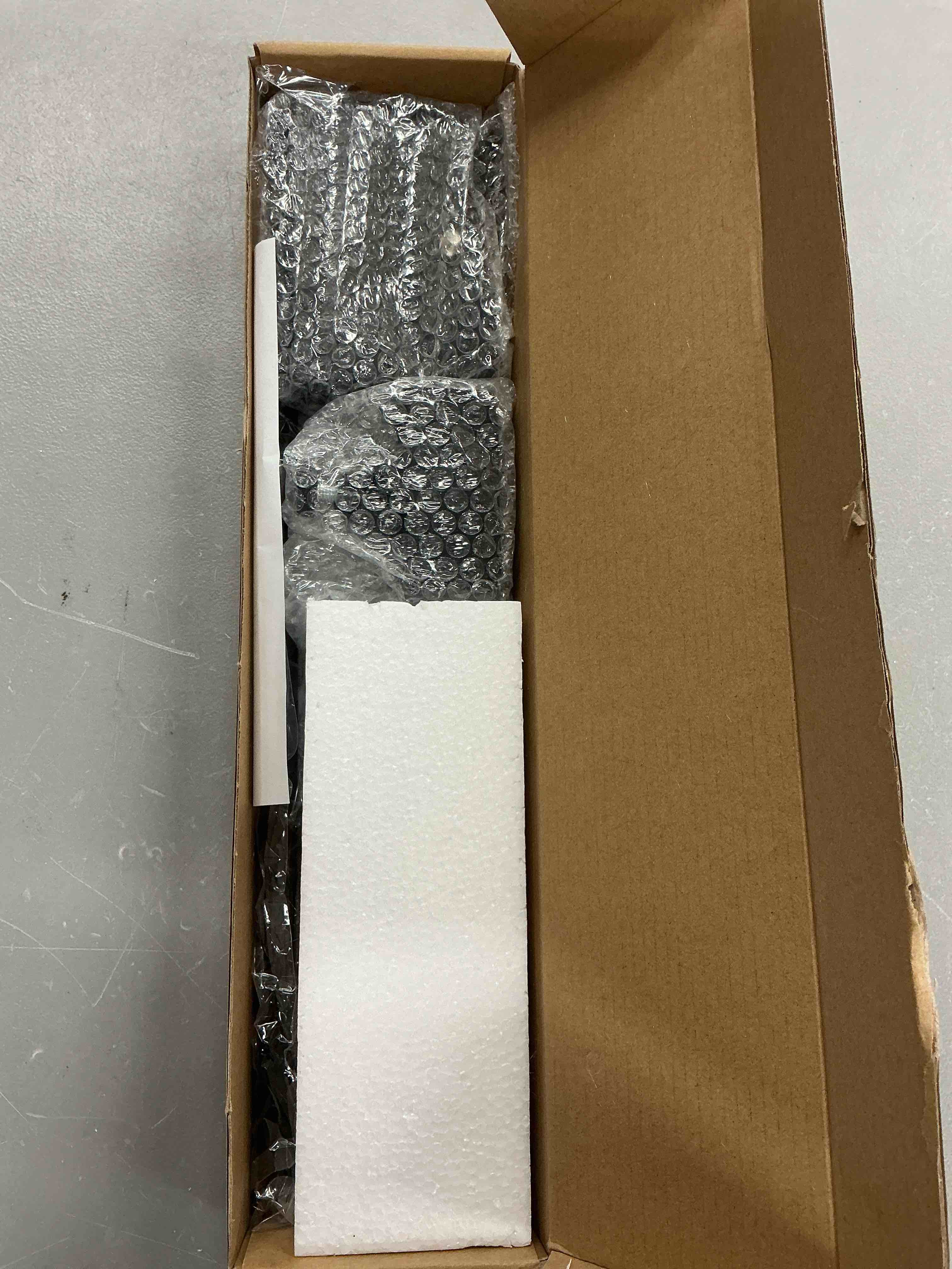 https://s3.amazonaws.com/lotting-images-prod/EmanualPiazza/PPE7367827_1781705696184.jpeg