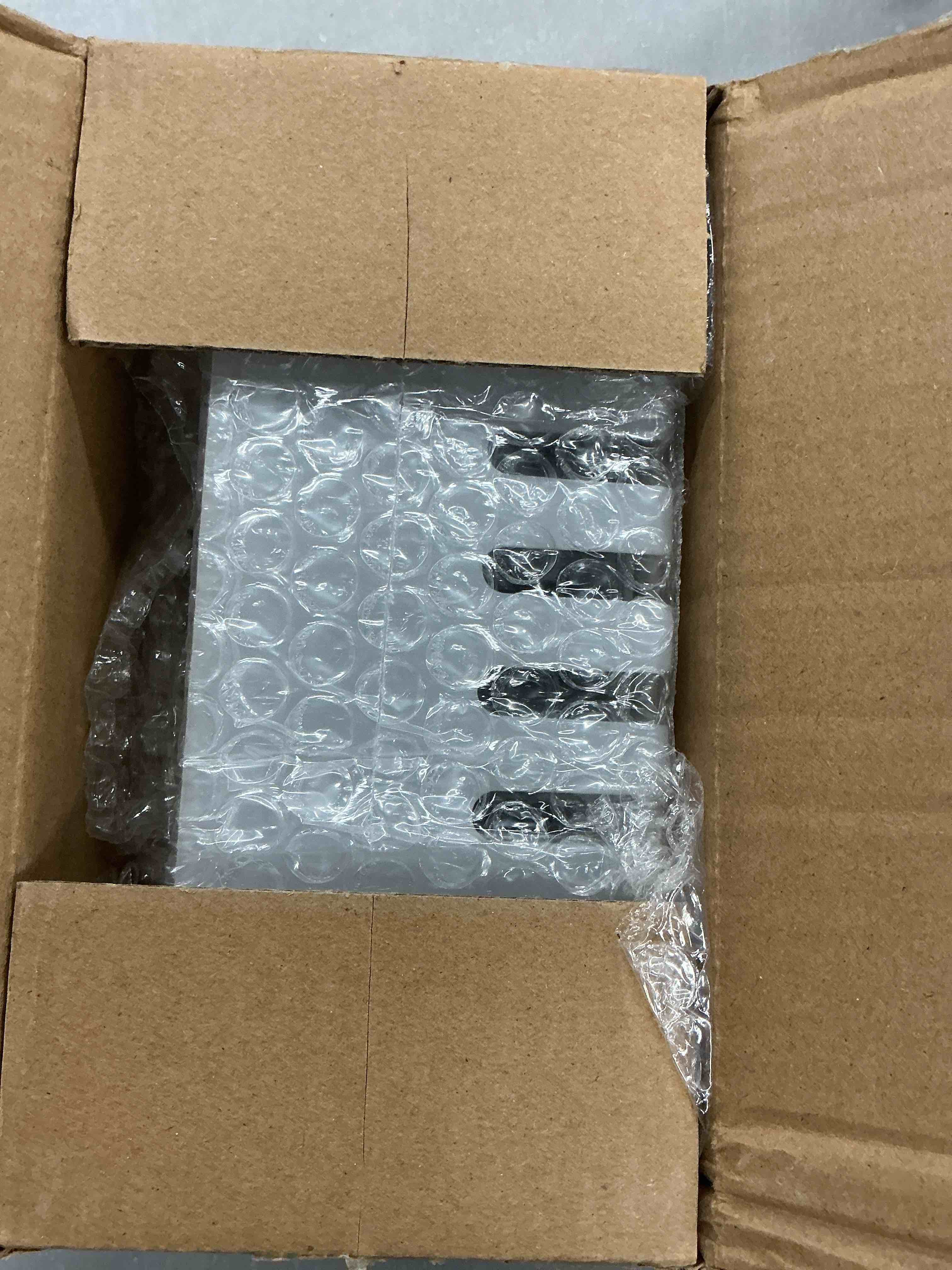 https://s3.amazonaws.com/lotting-images-prod/EmanualPiazza/PPE7368157_1781730226407.jpeg