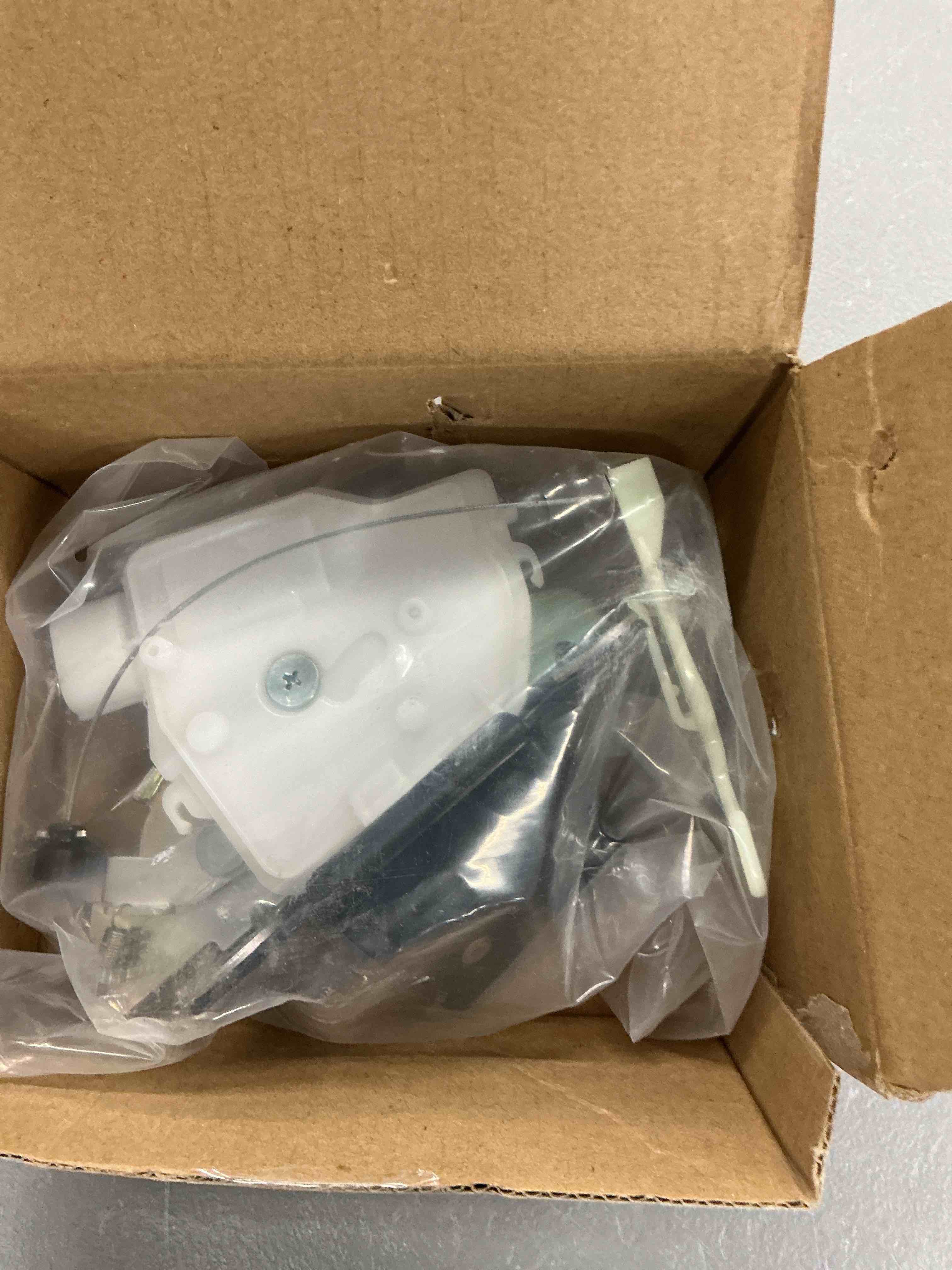 https://s3.amazonaws.com/lotting-images-prod/EmanualPiazza/PPE7368286_1781789662177.jpeg