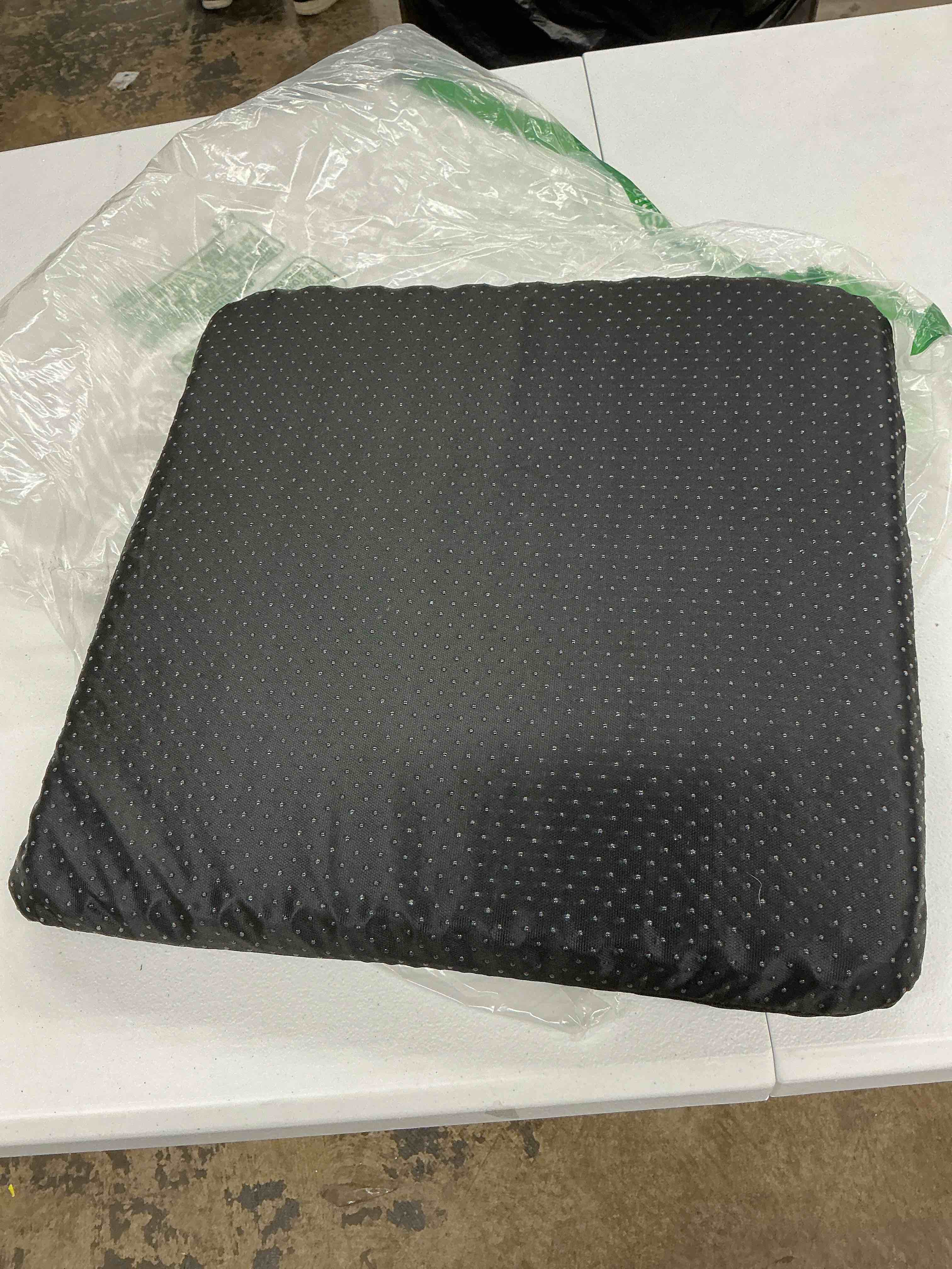 https://s3.amazonaws.com/lotting-images-prod/EmanualPiazza/PPE7369981_1783364828405.jpeg