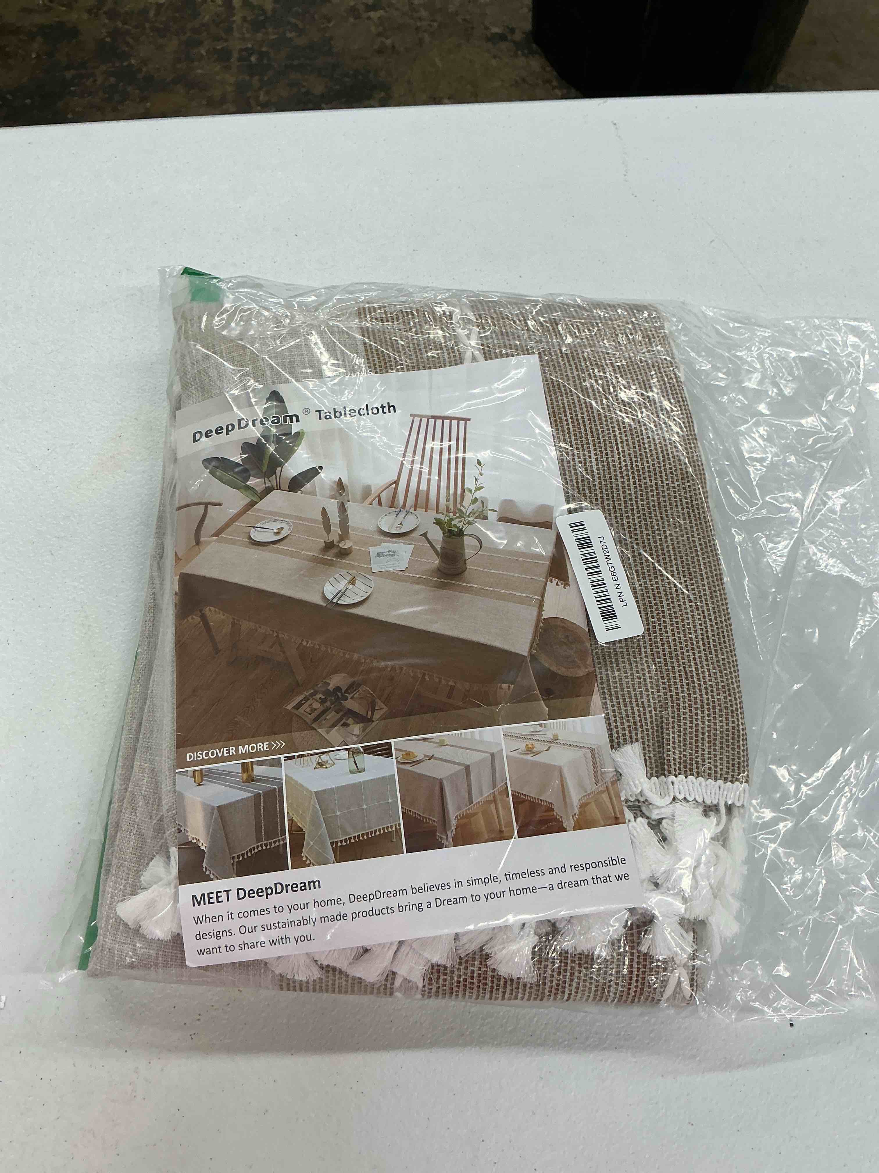 Condition photo showing Good Condition for deep dream tablecloths, 55 x 86 inch waterproof table cloth, linens wrinkle free anti-fading, rustic table cover decoration for kitchen dinning christmas (rectangle/oblong,6-8 seats, light coffee) light coffee 86" x 55" (rectangular)