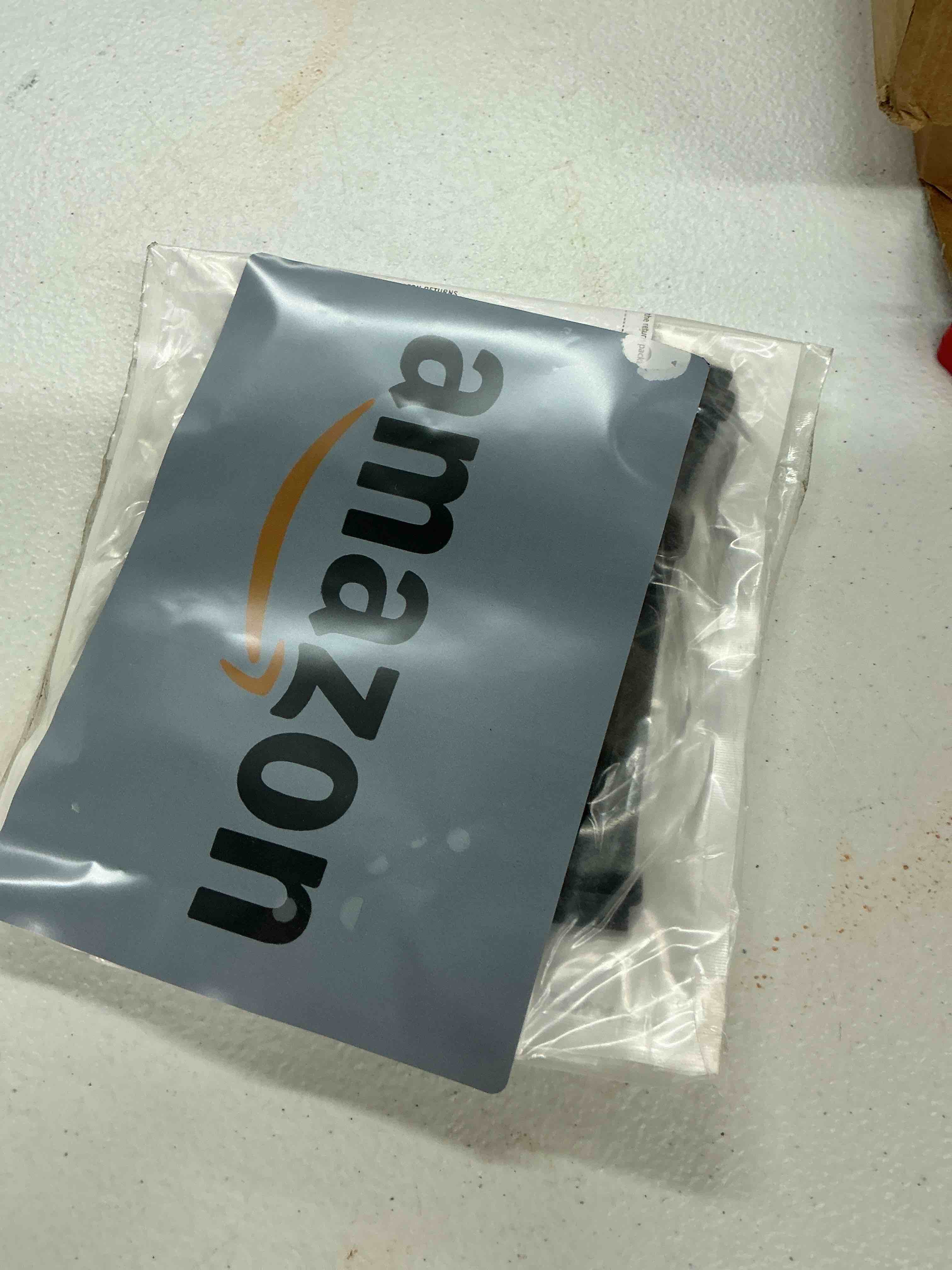 Condition photo showing Good Condition for lerobo elastic bands compatible with galaxy watch 7/6/5/4 40mm 44mm/galaxy watch 6 4 classic band 43mm 47mm 42mm 46mm/galaxy watch 5 pro 45mm/active 2,3pack 20mm soft nylon band red/dark blue/black galaxy 7/6/5/4/6 4 classic/5 pro