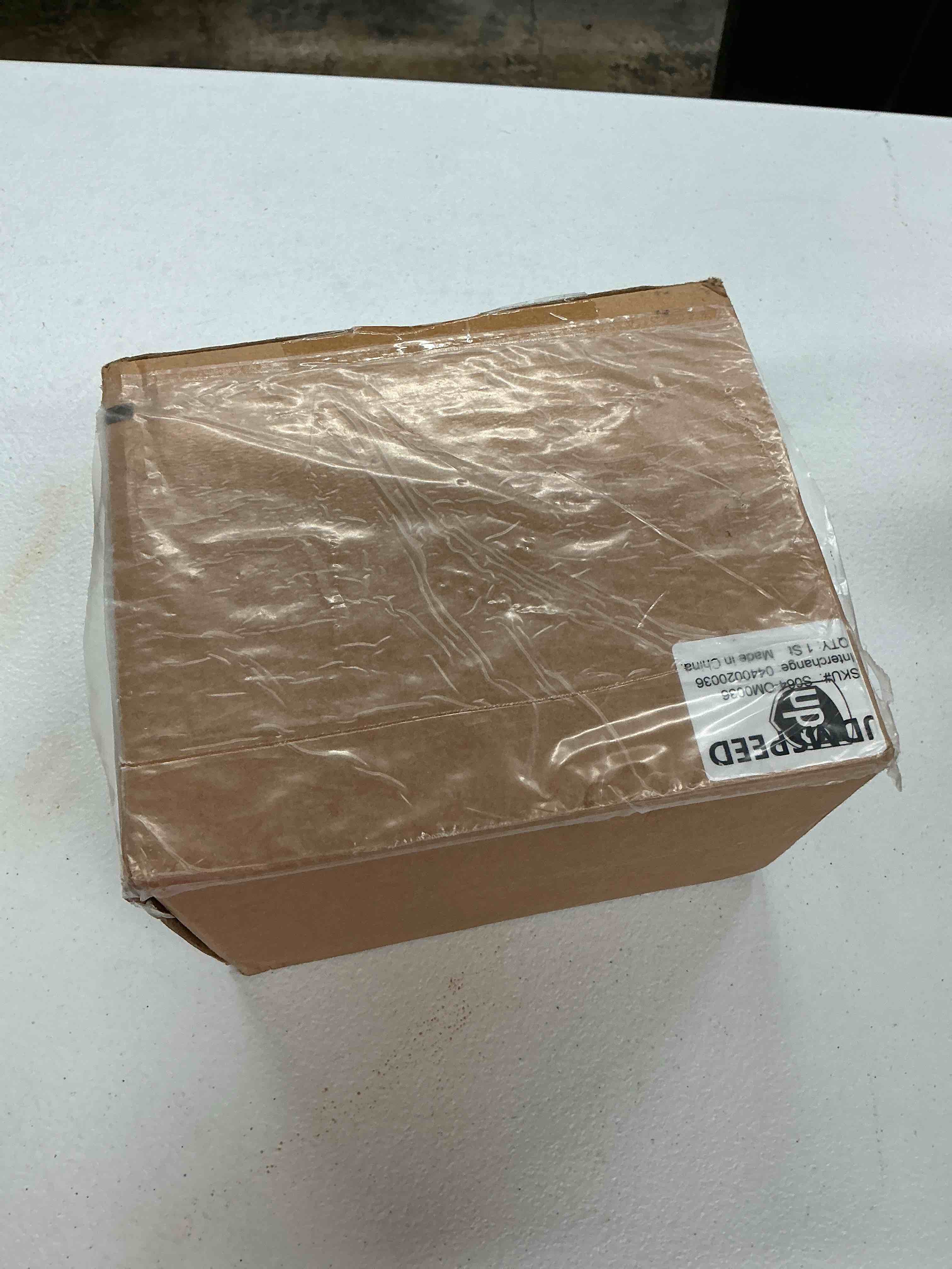 Condition photo showing New/Like New for fuel supply pump compatible with mack e6 e7 engine 1997-2006 replaces # 322gc49a 21089217 0440020036 0440020006 0440020001 322gc45 332gc45 21051407 21089317 25099005 25100075 25100780