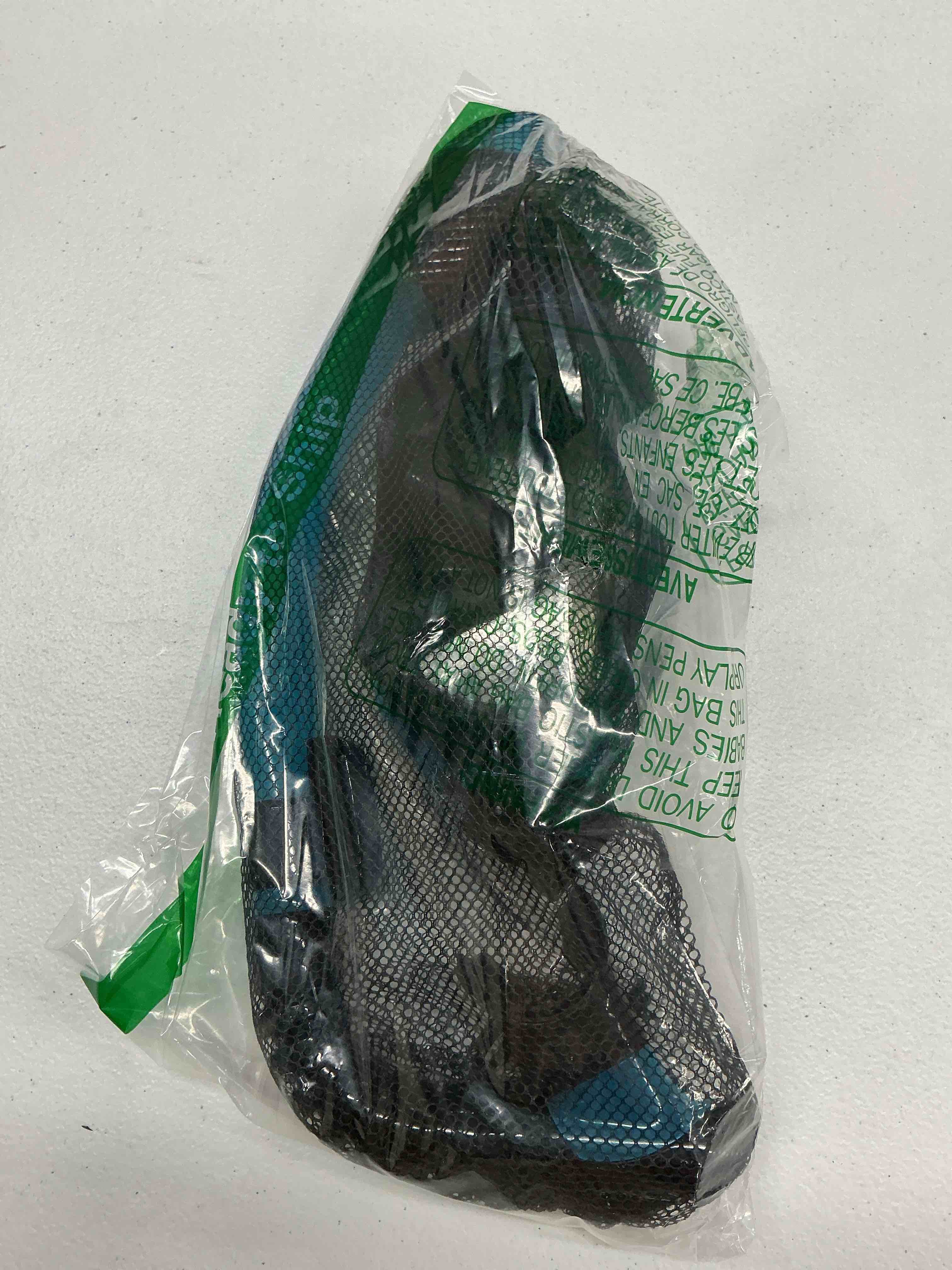 Condition photo showing Good Condition for snorkeling set for kids, full dry snorkeling mask set for adults, anti-fog protection, unisex,hd panoramic view, snorkeling gear for kids 4-14 age blue+black