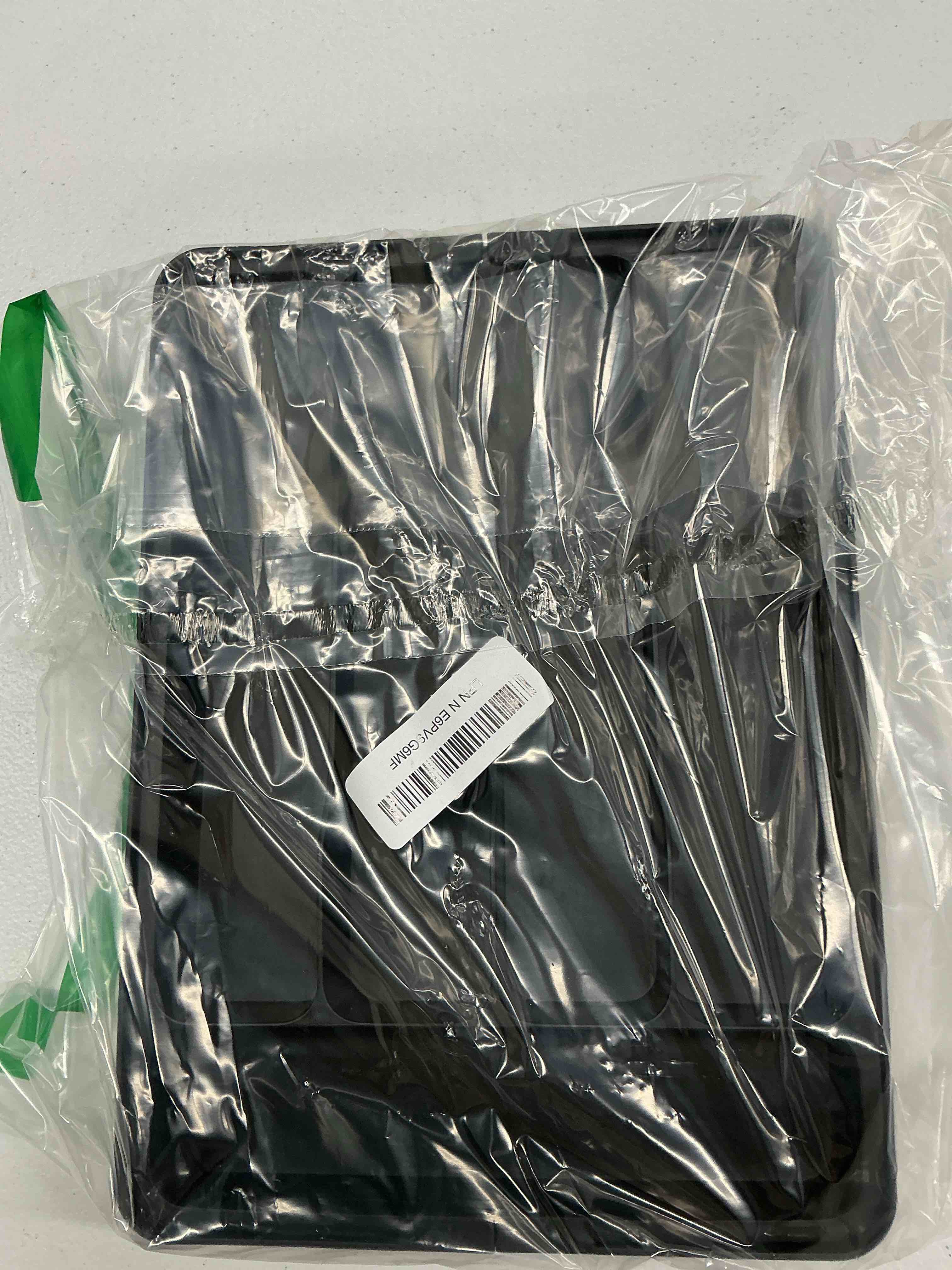 Condition photo showing Good Condition for lifewit silverware organizer for drawer, expandable utensil tray, bpa-free adjustable cutlery holder for kitchen storage, 8.1-13.9 x 11.3, black black medium slim(8.1-13.9''w x 11.3''d)