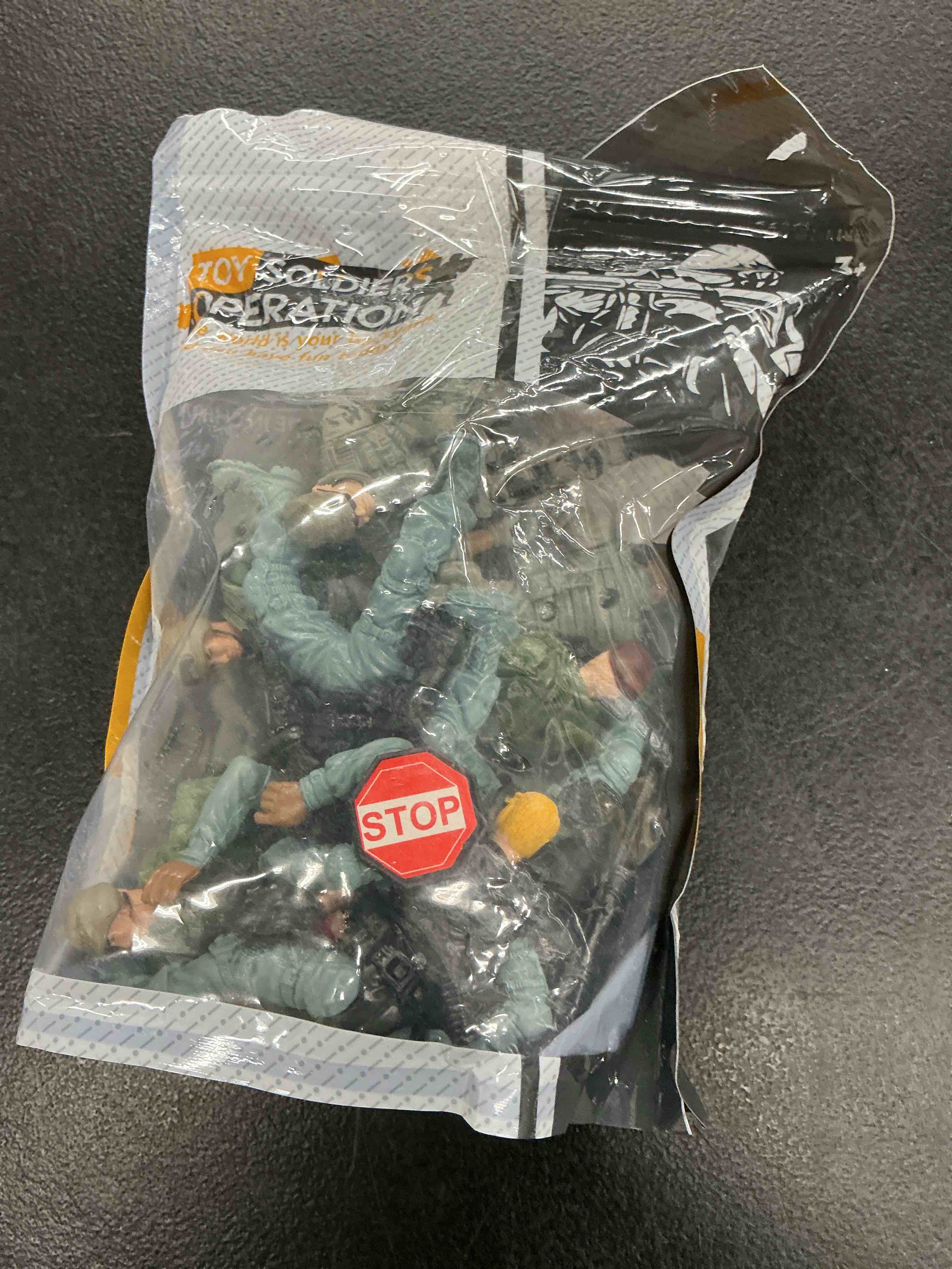 Condition photo showing Good Condition for mr.river us army men and swat team toy soldiers action figures with military weapons accessories for kids boys girls,12pcs