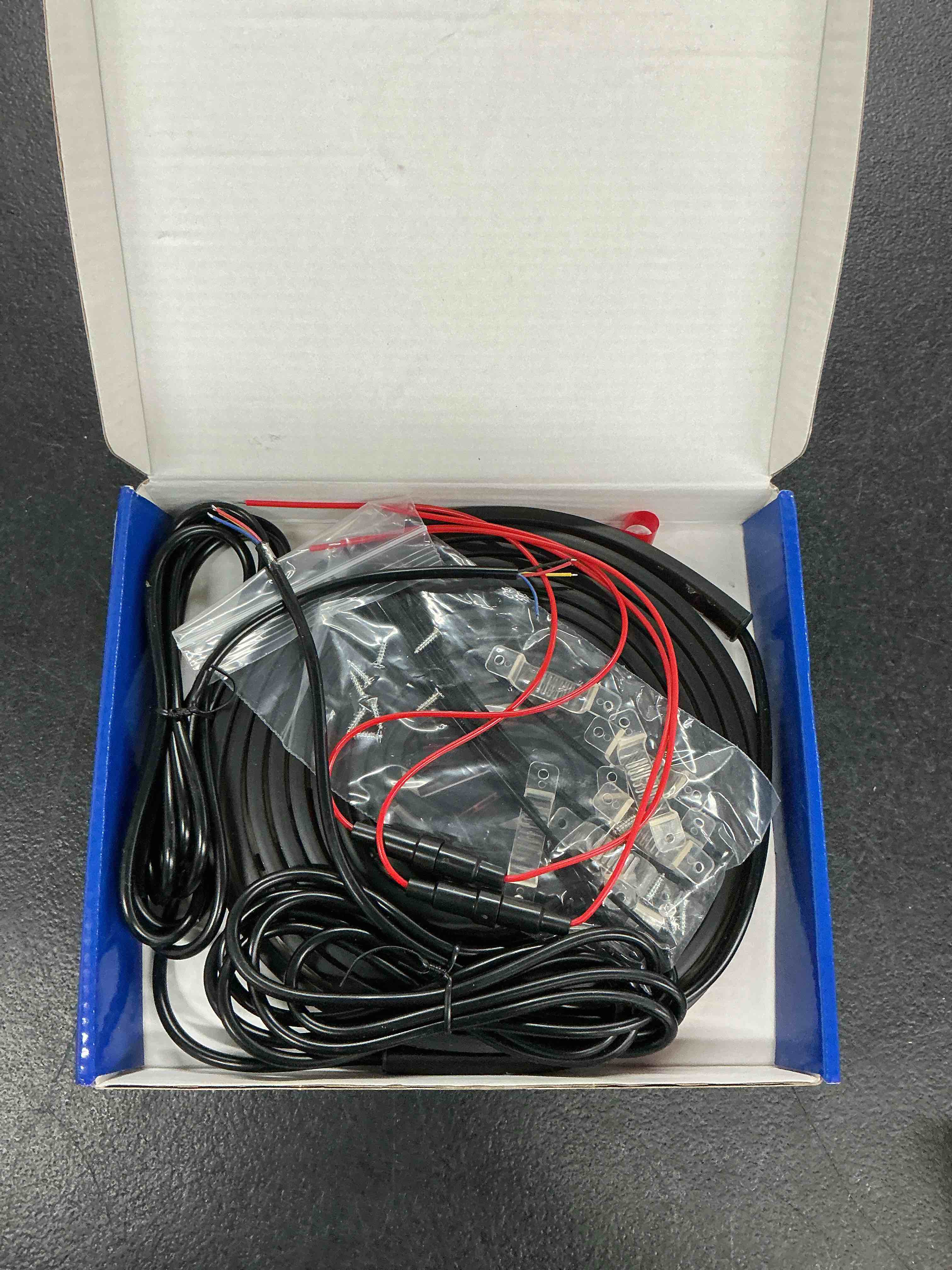 https://s3.amazonaws.com/lotting-images-prod/EmanualPiazza/PPE7376434_1784647975979.jpeg