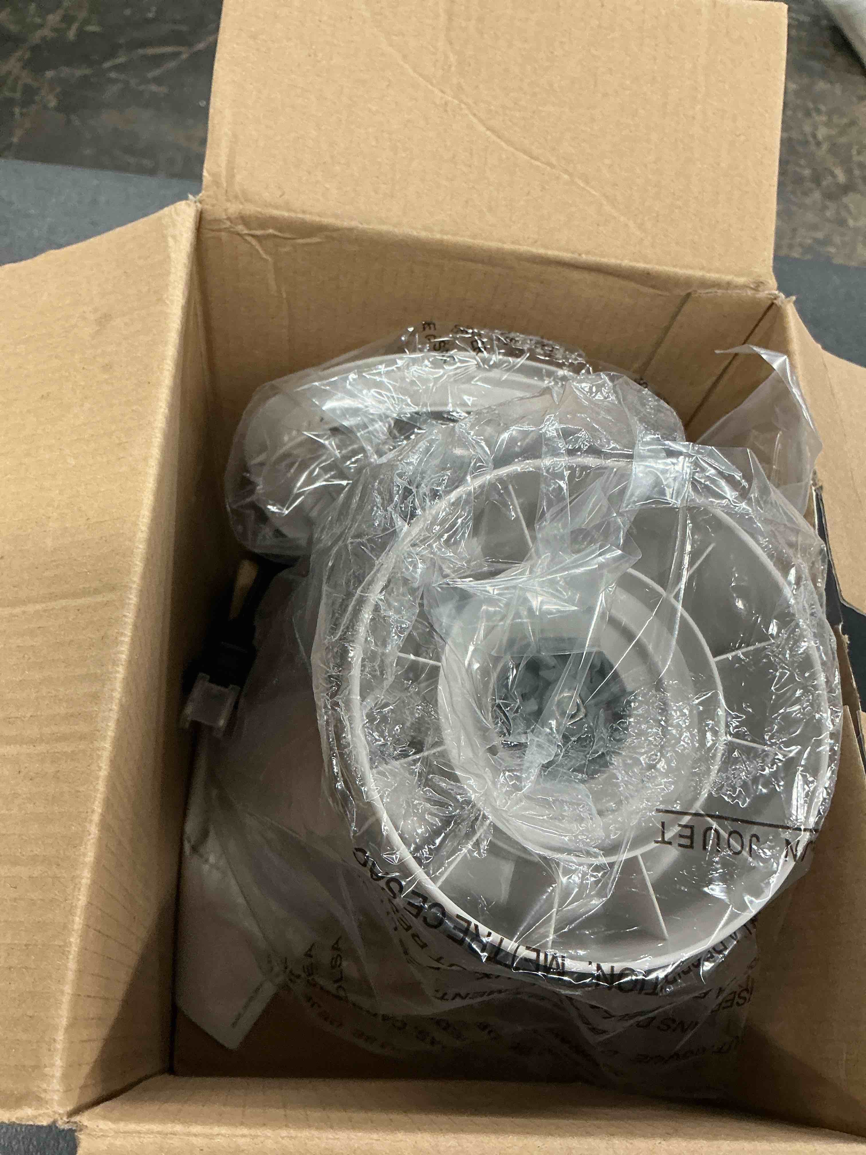 https://s3.amazonaws.com/lotting-images-prod/EmanualPiazza/PPE7378110_1780688042767.jpeg