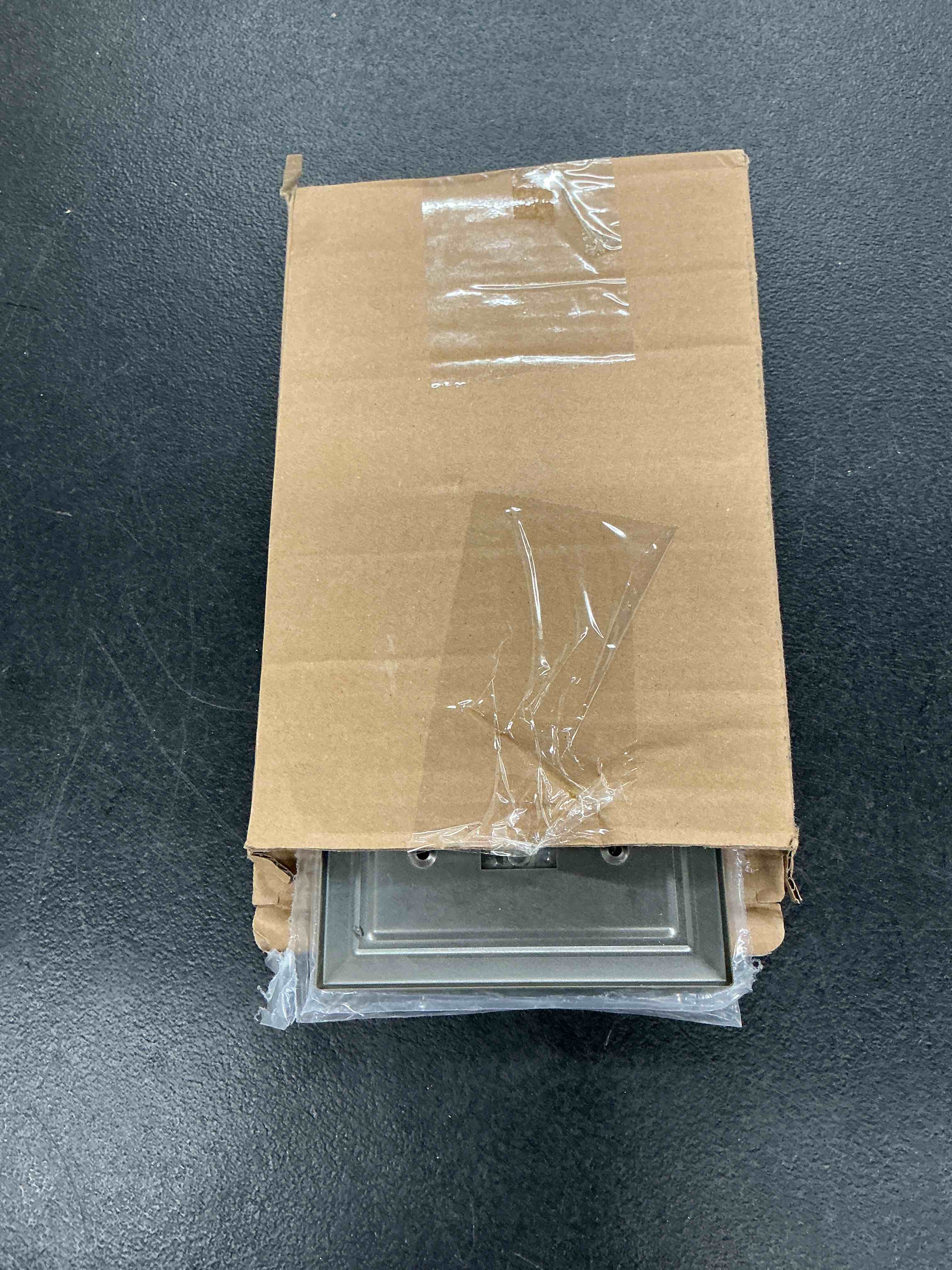 https://s3.amazonaws.com/lotting-images-prod/EmanualPiazza/PPE7378659_1781013225616.jpeg