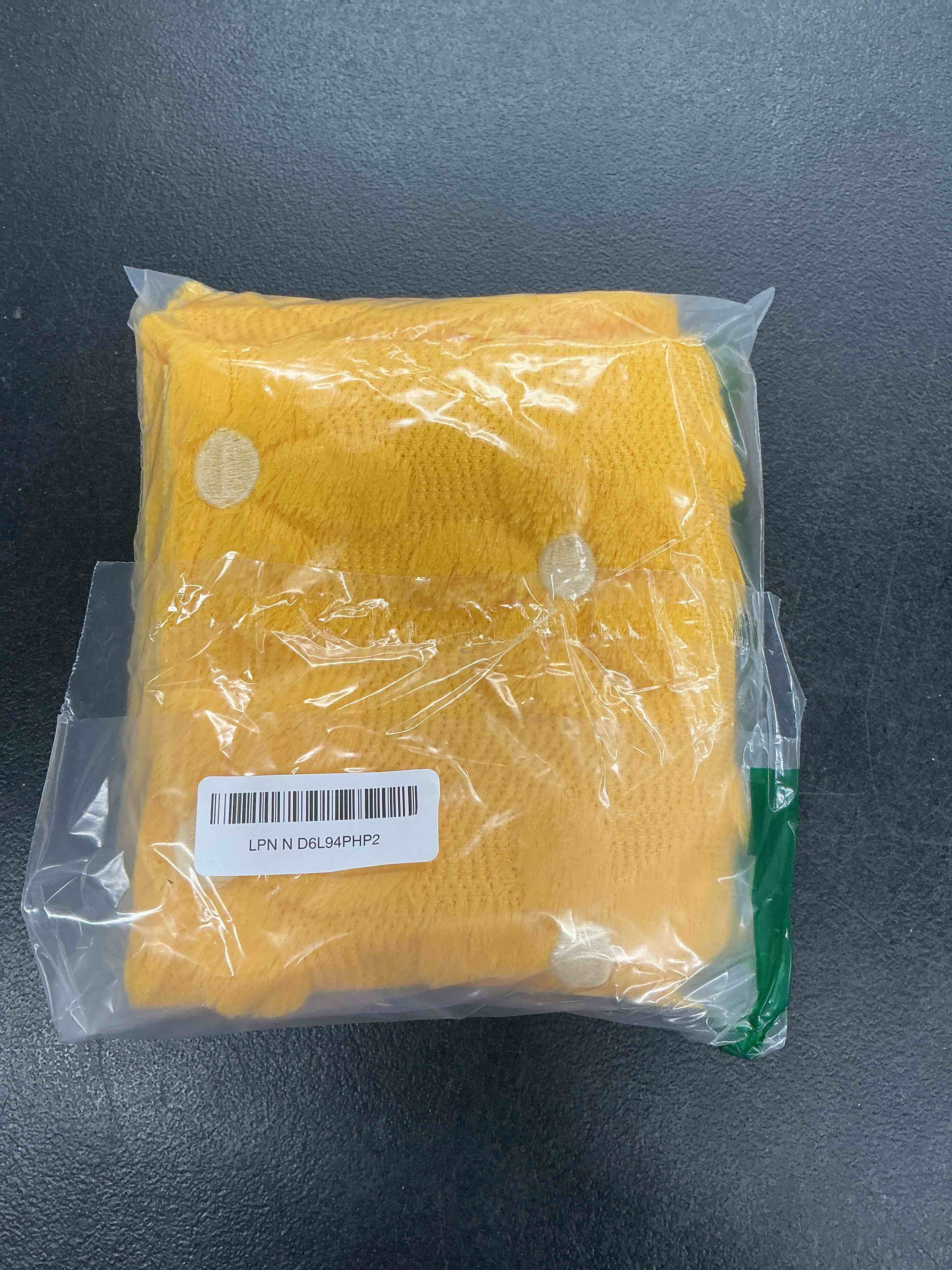Condition photo showing Good Condition for artoid mode yellow soft plush faux fur jacquard embroidery daisy spring table runner, kitchen dining table decoration for home party decor 13x90 inch 13" x 90", table runner yellow