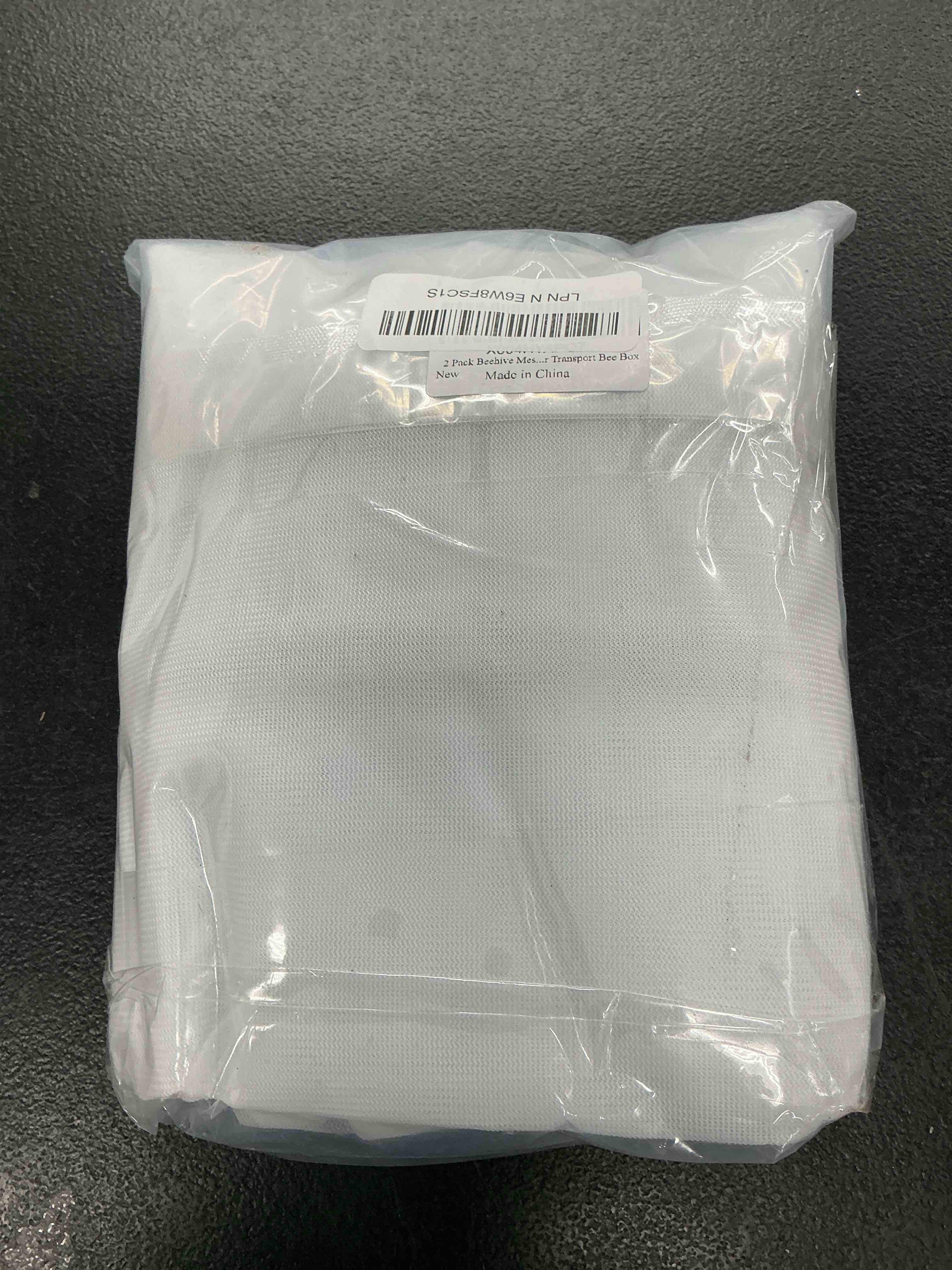Condition photo showing Good Condition for 2 pack beehive mesh transport bag, 35 × 37 inch breathable bee hive nuc box package net bag with drawstring beekeeping supplies for beekeeping starter transport bee box white-2