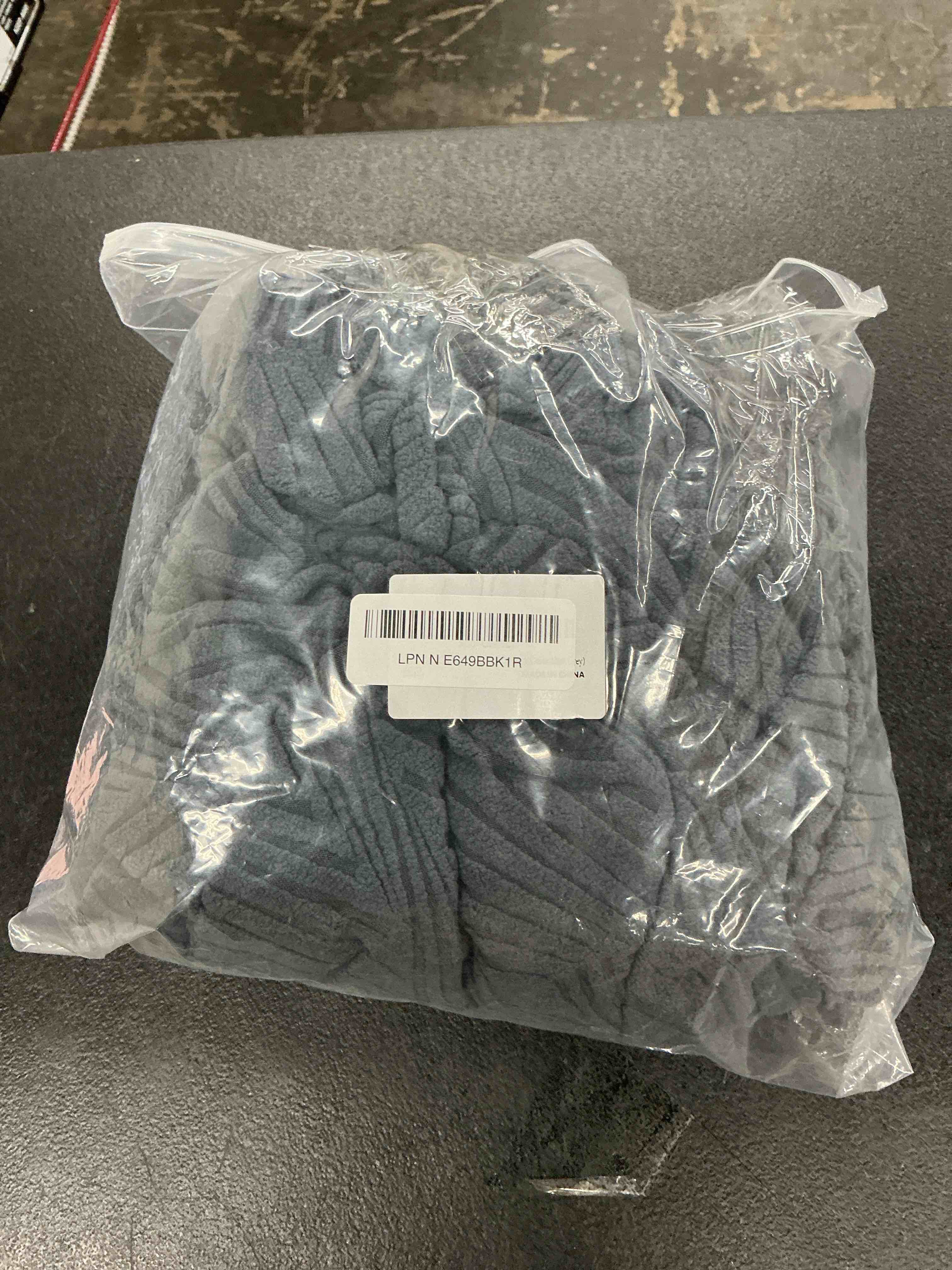 https://s3.amazonaws.com/lotting-images-prod/EmanualPiazza/PPE7380273_1781621322036.jpeg