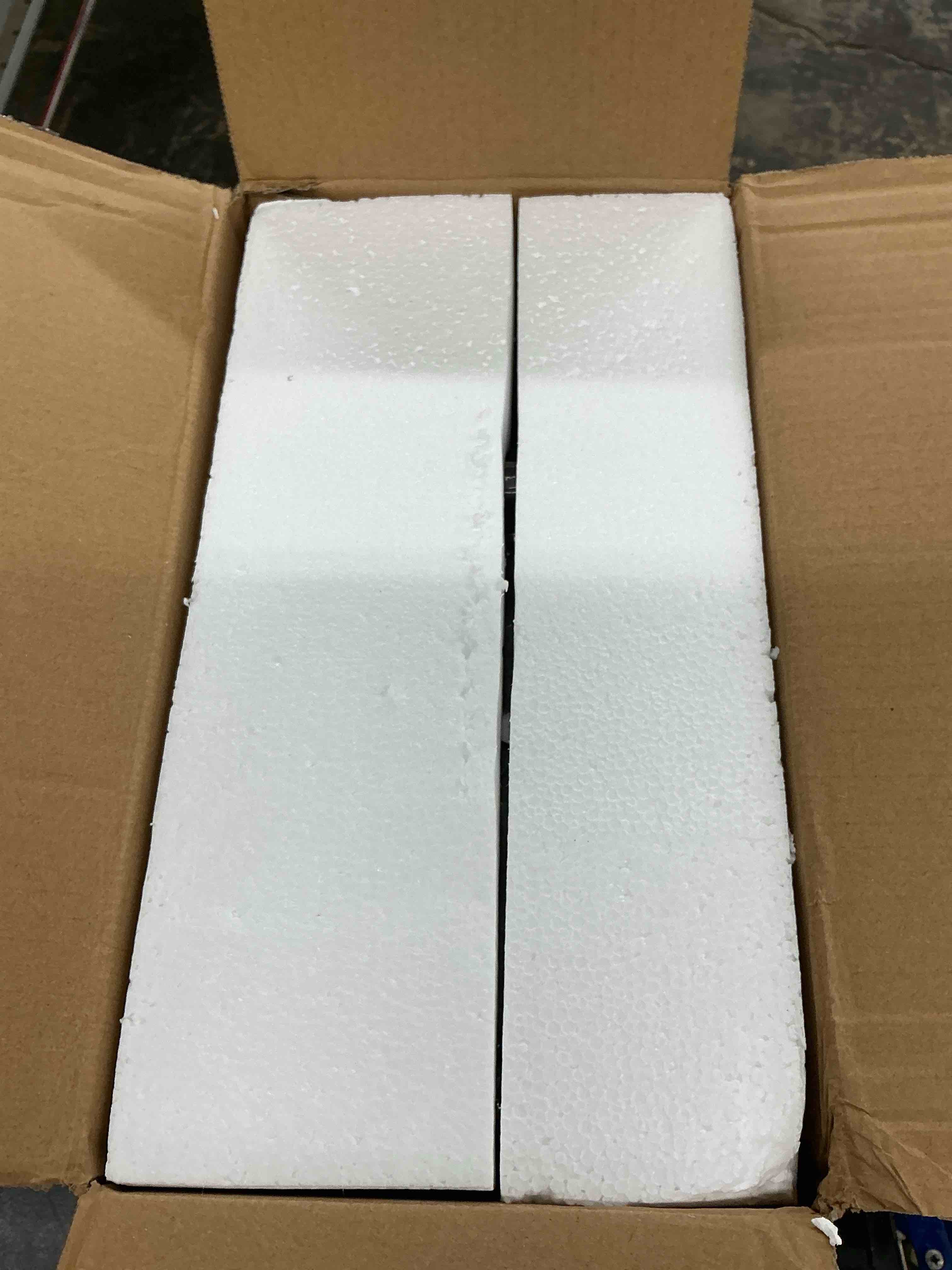 https://s3.amazonaws.com/lotting-images-prod/EmanualPiazza/PPE7380677_1781708608491.jpeg