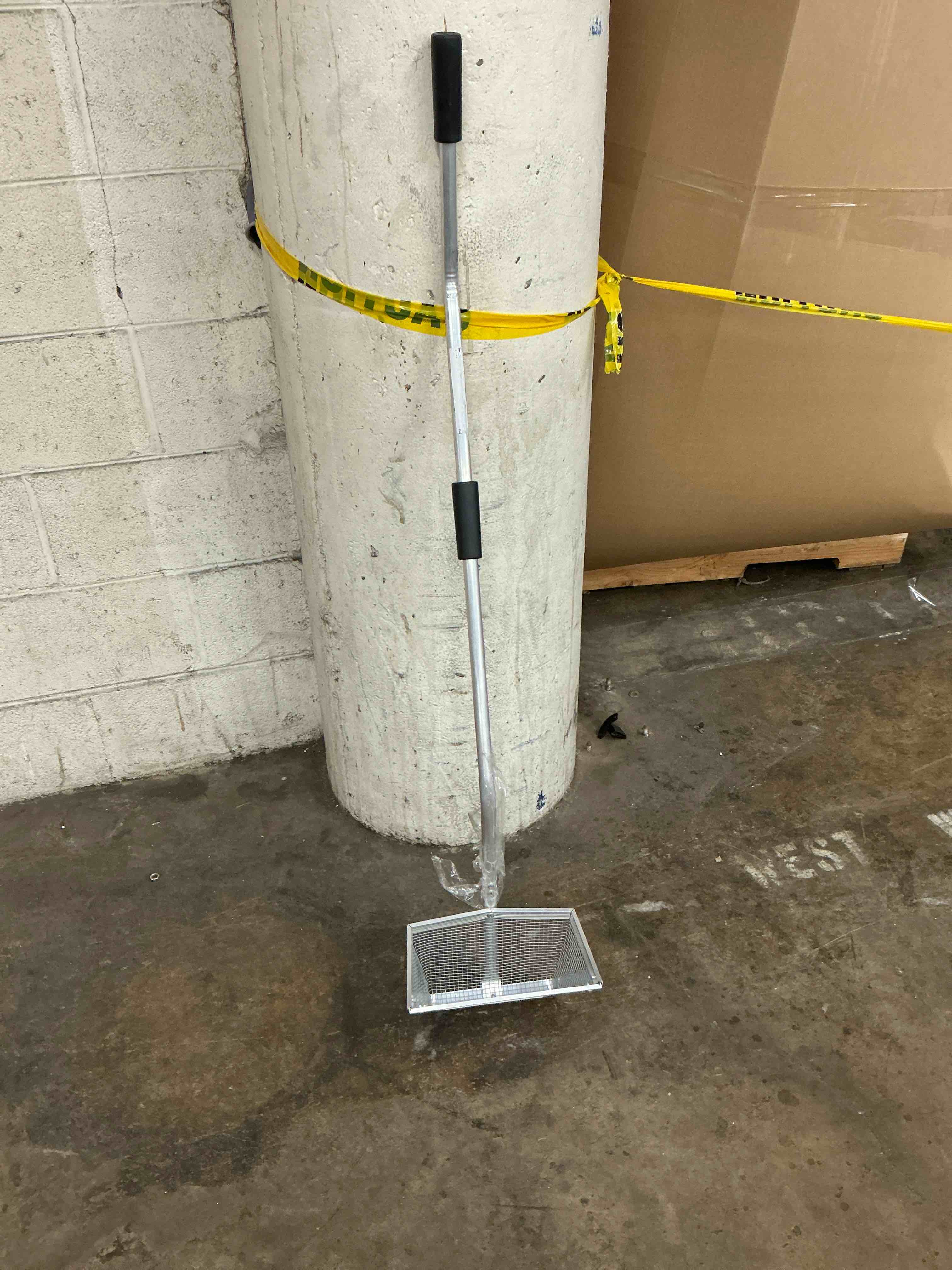https://s3.amazonaws.com/lotting-images-prod/EmanualPiazza/PPE7381370_1780691910058.jpeg