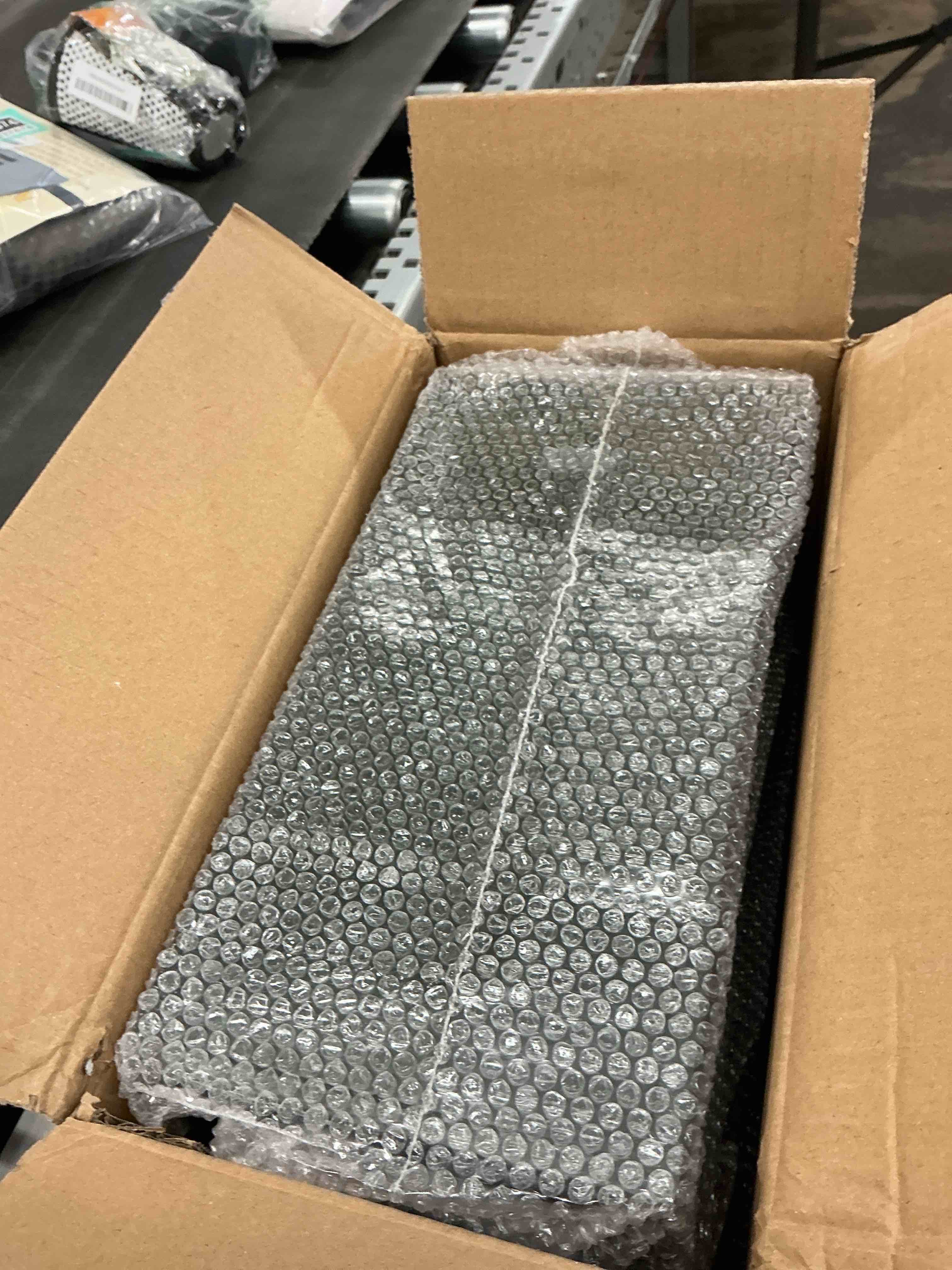 https://s3.amazonaws.com/lotting-images-prod/EmanualPiazza/PPE7383736_1781535695363.jpeg