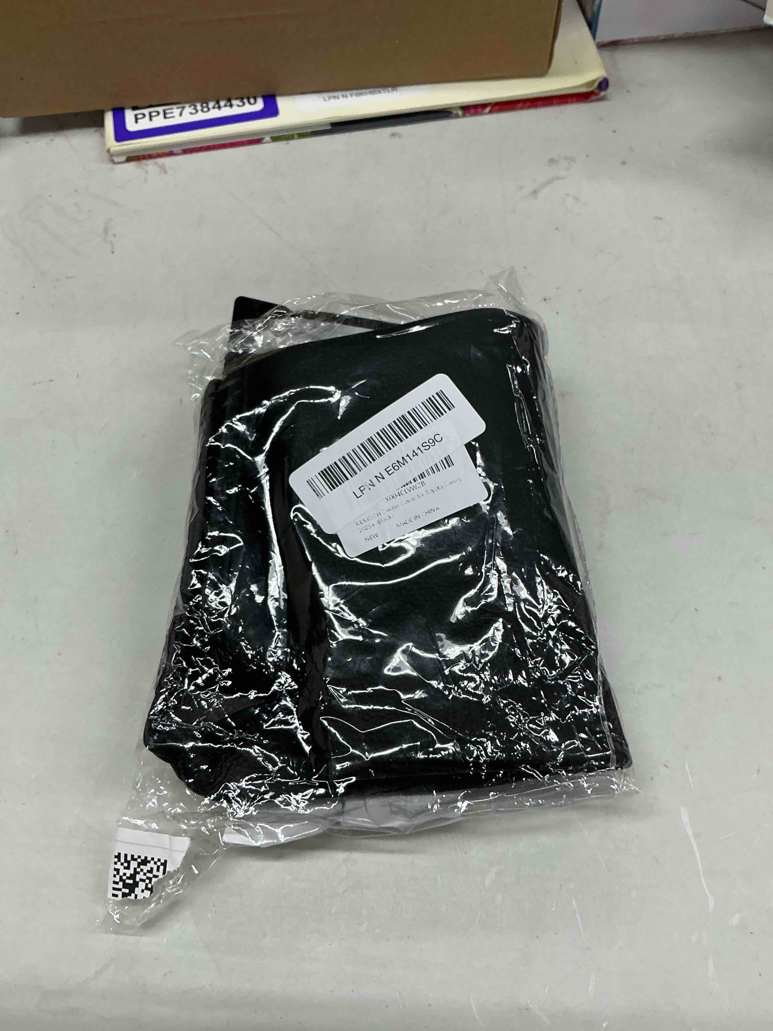 Condition photo showing New/Like New for center console armrest cover for toyota camry accessories 2025 2026 interior camry (le/se/xle/sxe) leather arm rest seat middle console box lid protector (black) 2025+ new black stitches