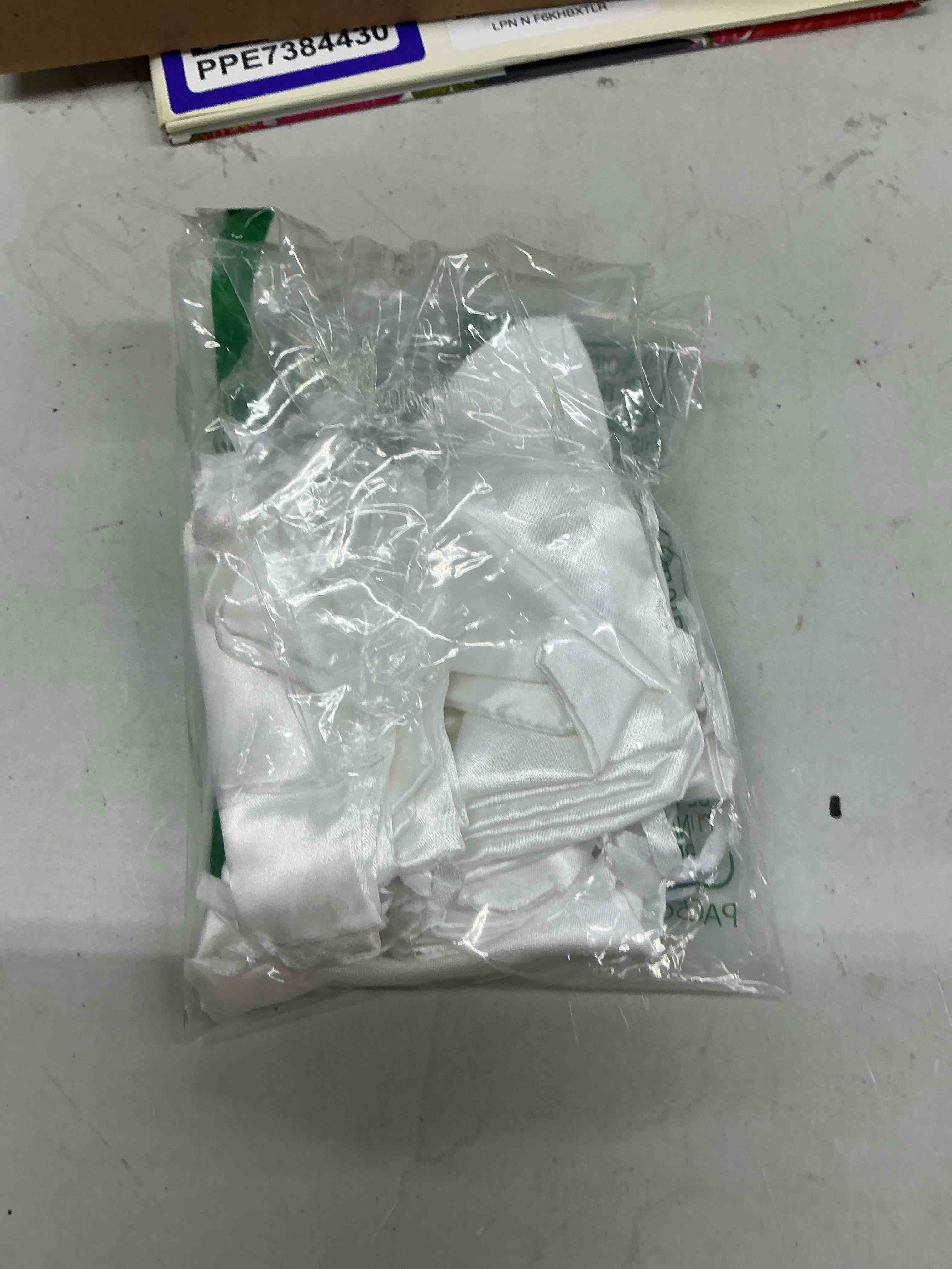 Condition photo showing Good Condition for zuyyon 24 pcs sublimation blank small drawstring bags 4x6 inch satin white gift bags reusable heat press goodies pouch sachet for wedding party favors