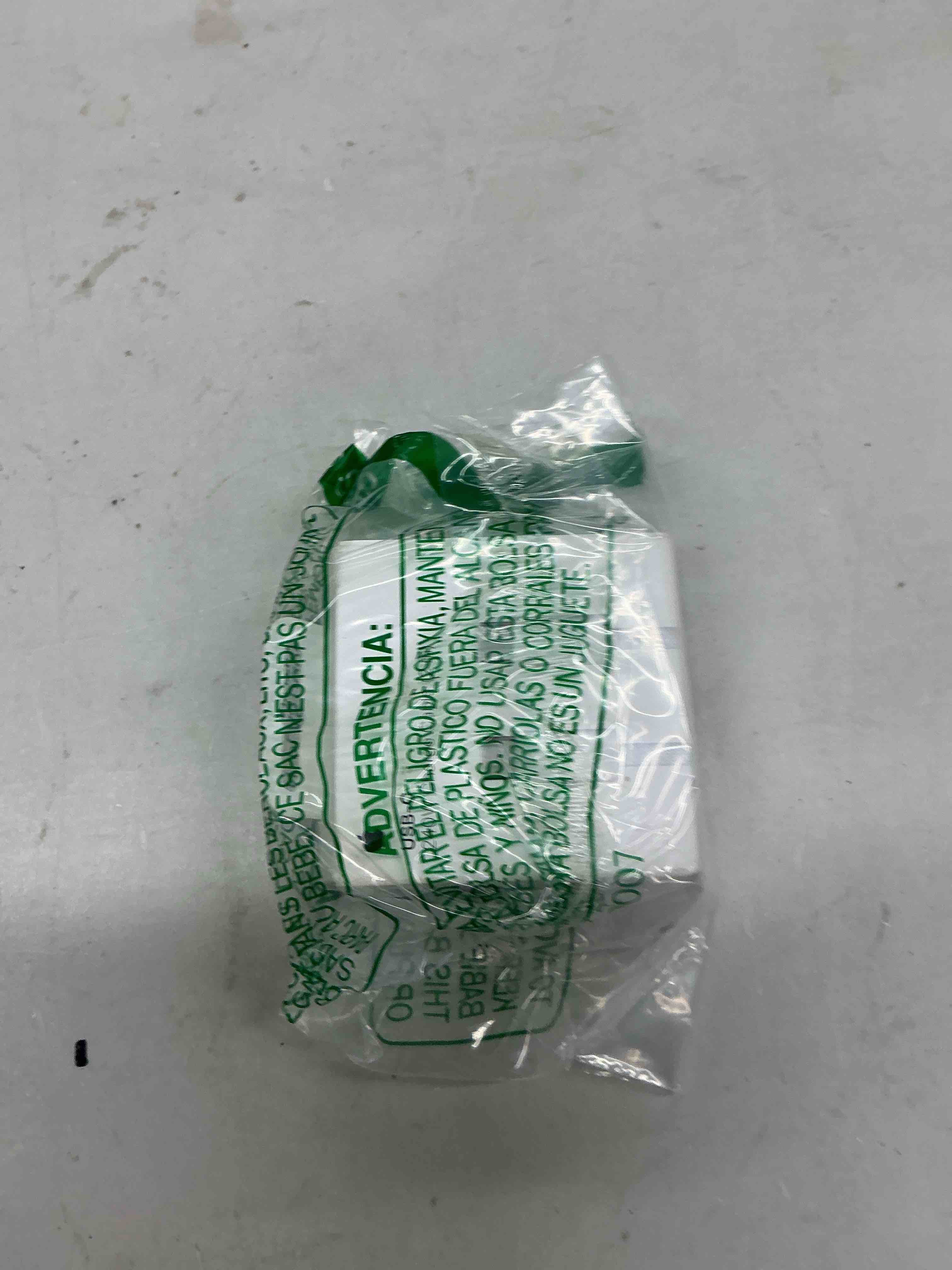 Condition photo showing Good Condition for apple 240w usb-c to usb-c woven charge cable (2 m): fast and convenient charging 2m
