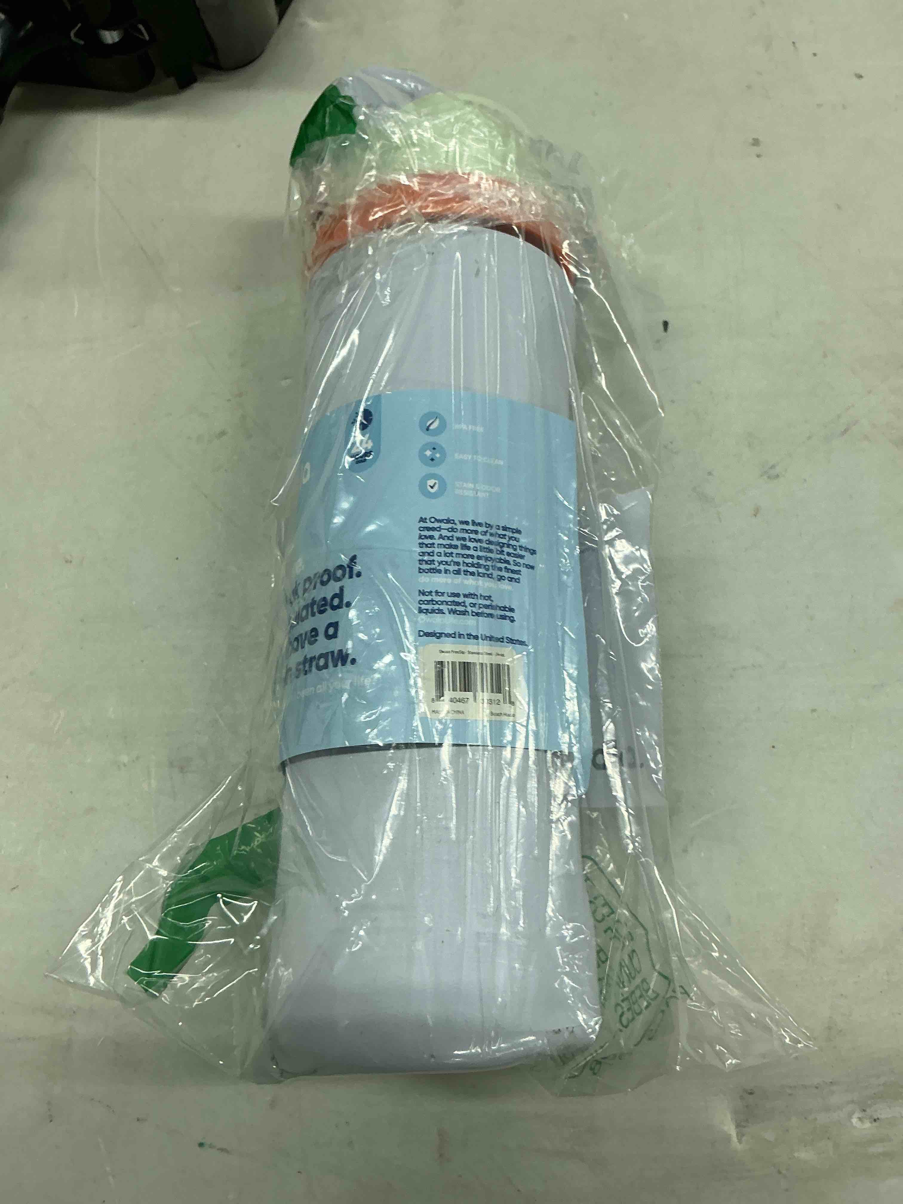 Condition photo showing Good Condition for owala freesip insulated stainless steel water bottle with straw for sports, travel, and school bpa-free sports water bottle, 24 oz, beach house beach house 24 ounces